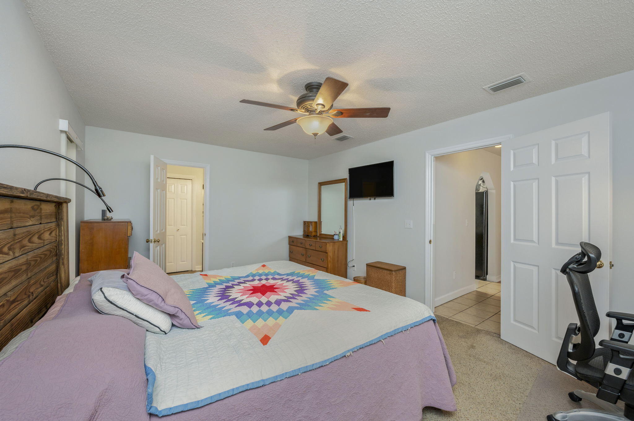 INDIAN TRAILS PH I E1/2 LOT 3 BLK C - Residential