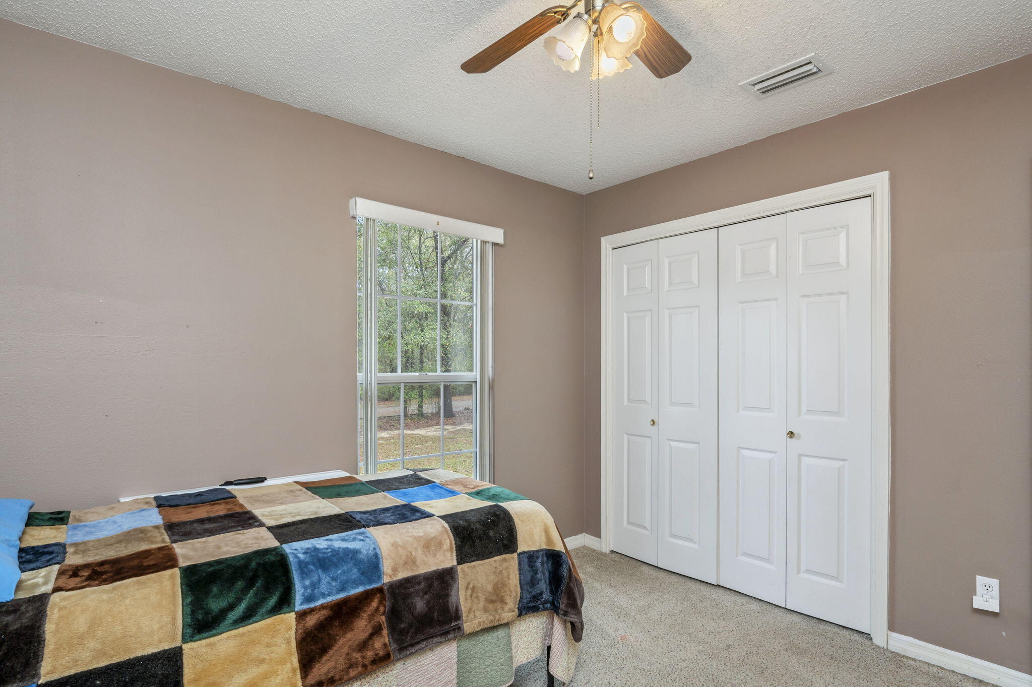 INDIAN TRAILS PH I E1/2 LOT 3 BLK C - Residential