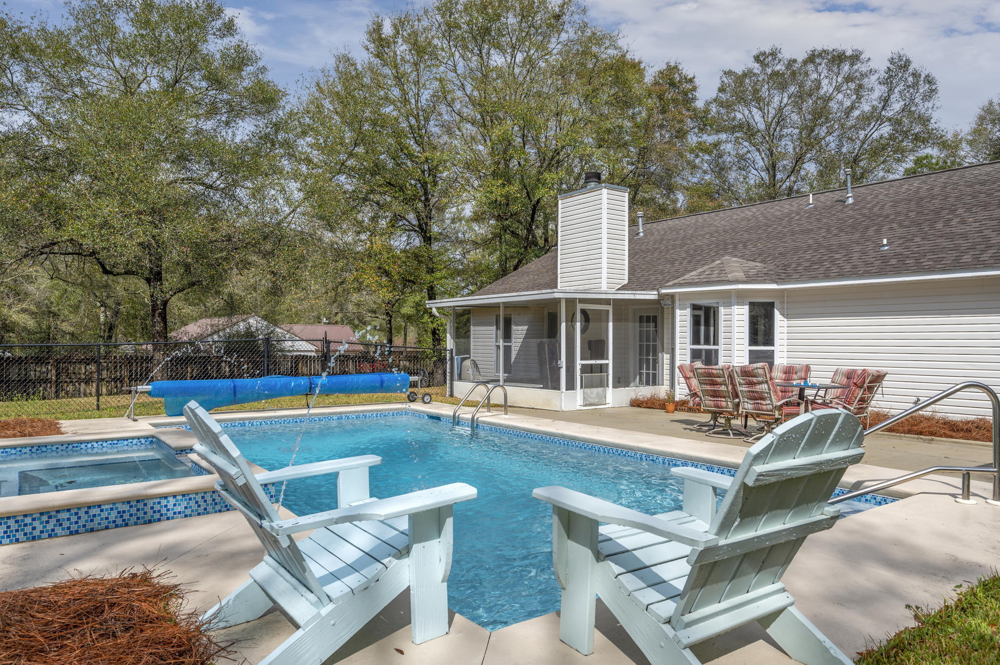 INDIAN TRAILS PH I E1/2 LOT 3 BLK C - Residential