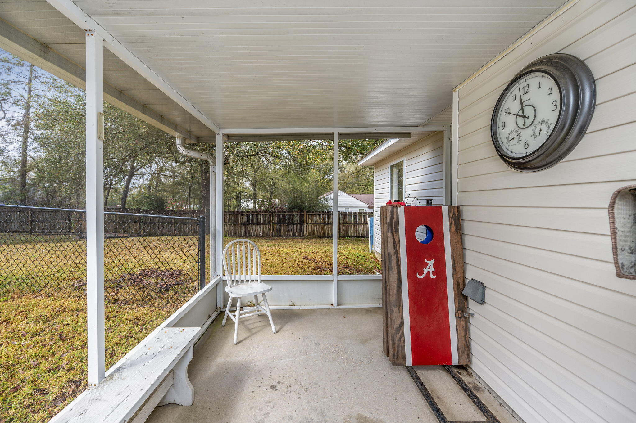 INDIAN TRAILS PH I E1/2 LOT 3 BLK C - Residential