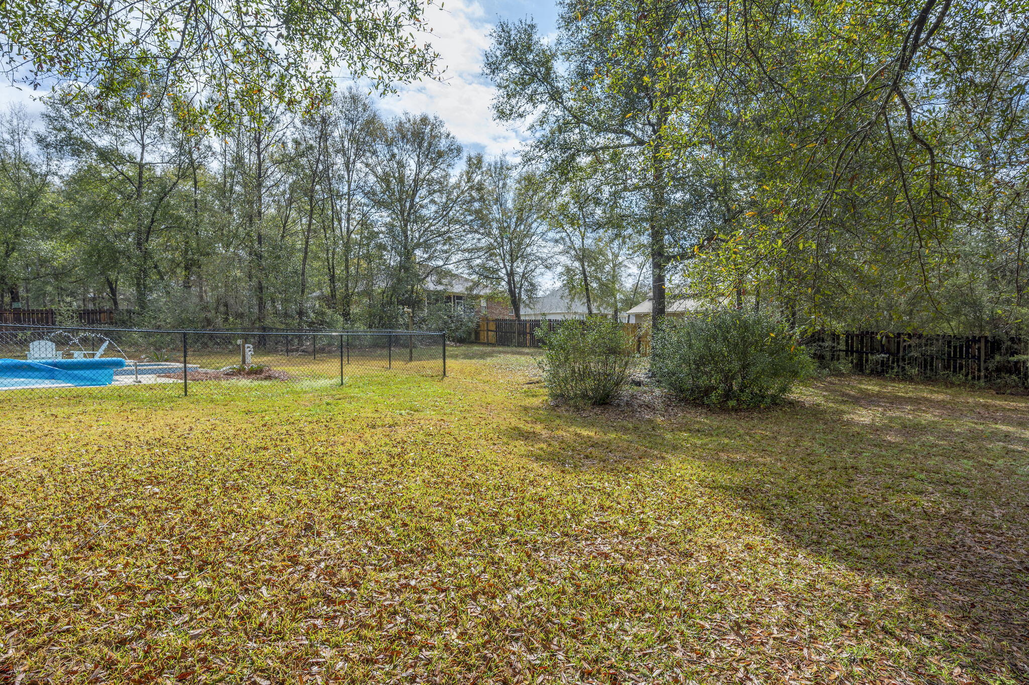 INDIAN TRAILS PH I E1/2 LOT 3 BLK C - Residential