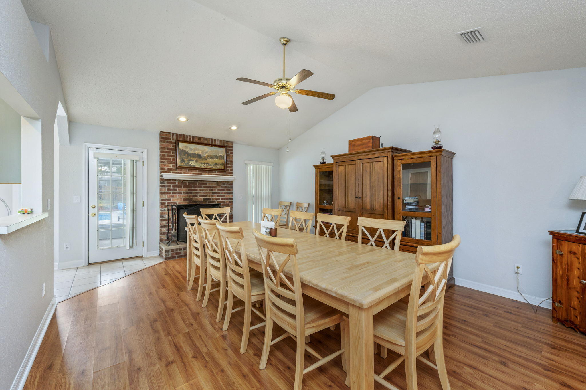 INDIAN TRAILS PH I E1/2 LOT 3 BLK C - Residential