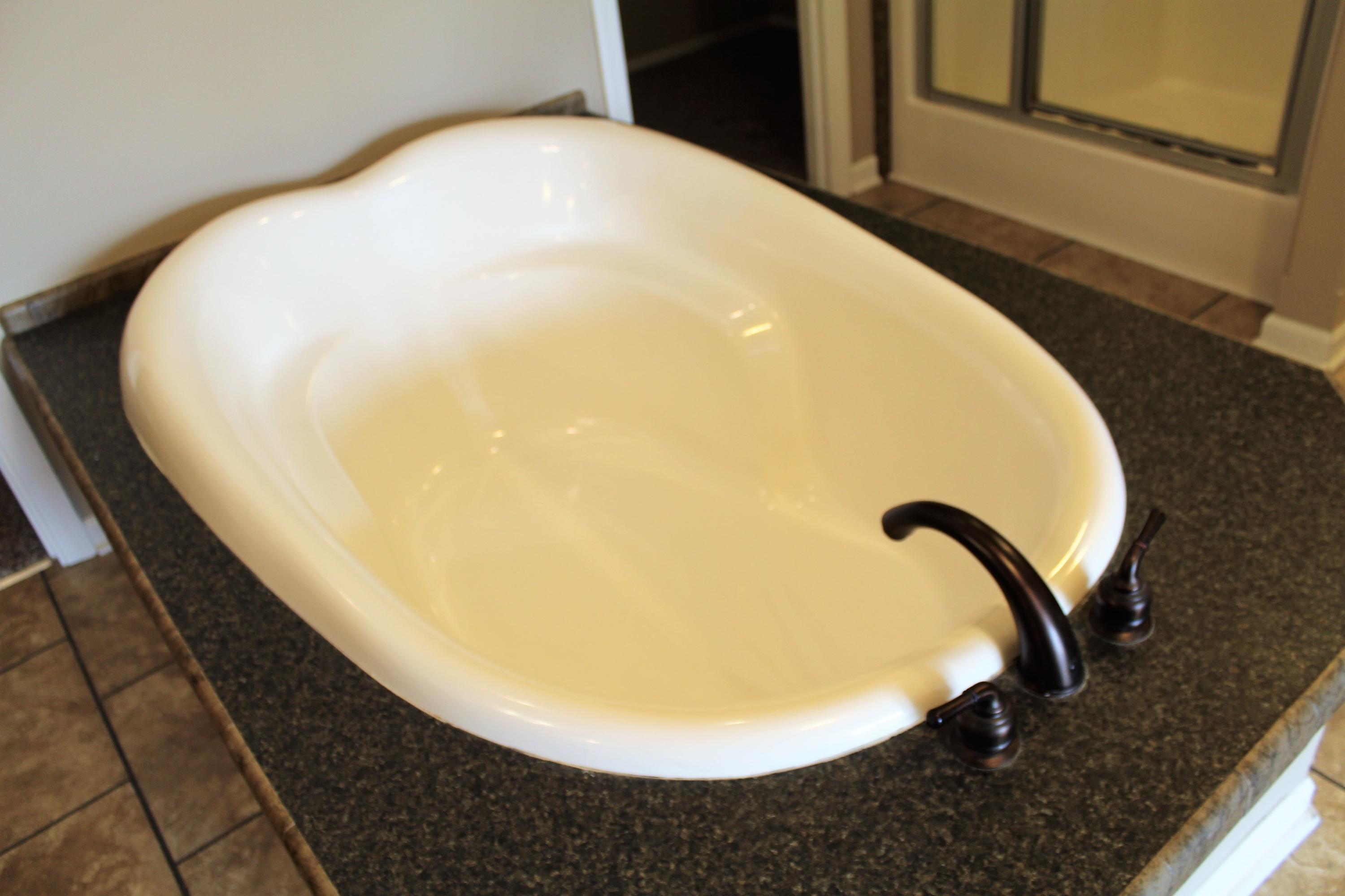 THE PINES - Residential