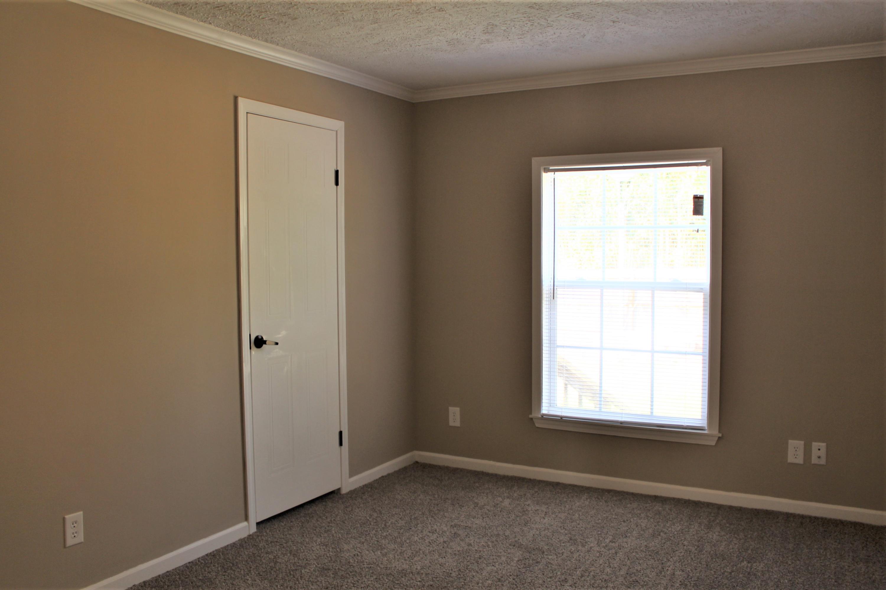 THE PINES - Residential