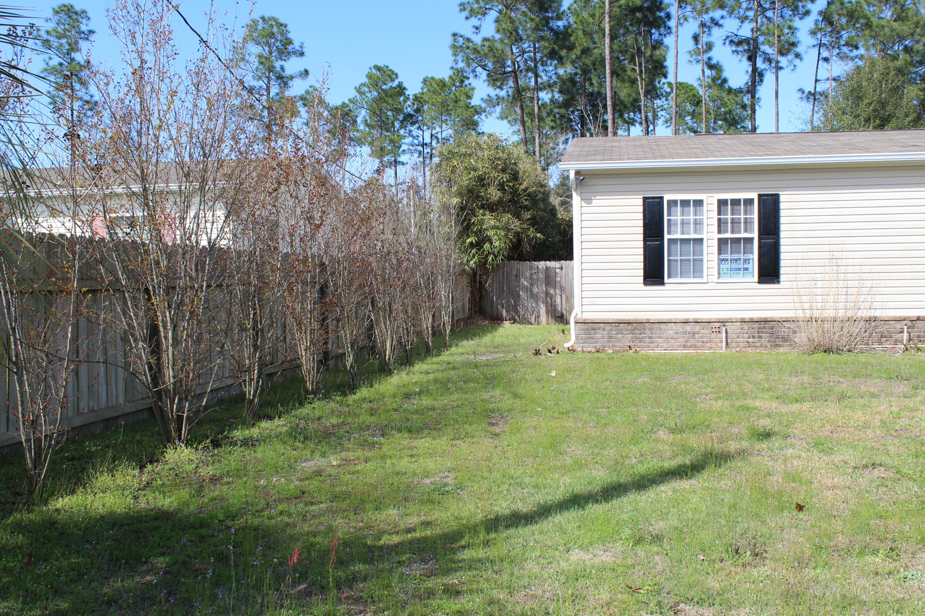 THE PINES - Residential