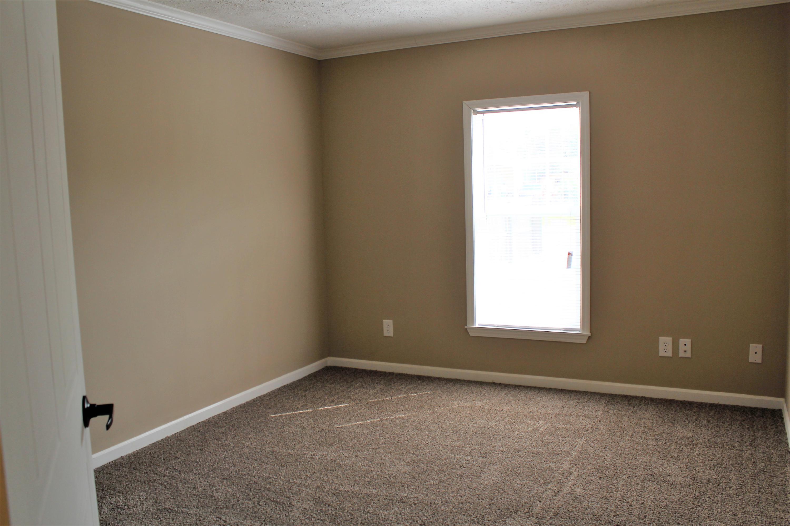 THE PINES - Residential