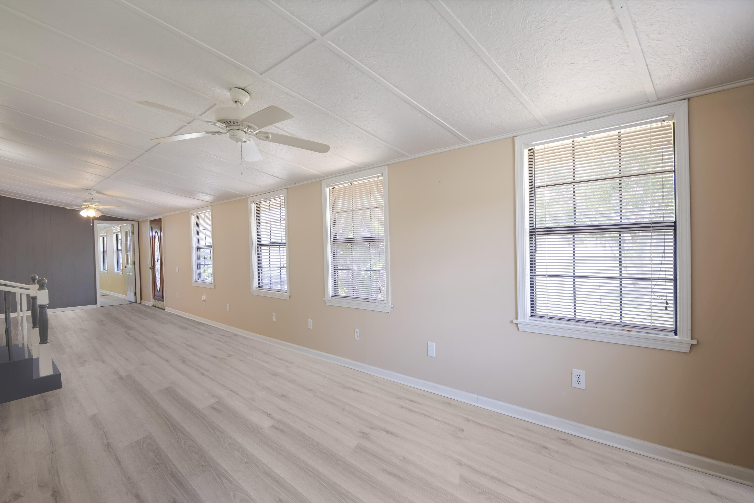 SAND DOLLAR ESTATES - Residential