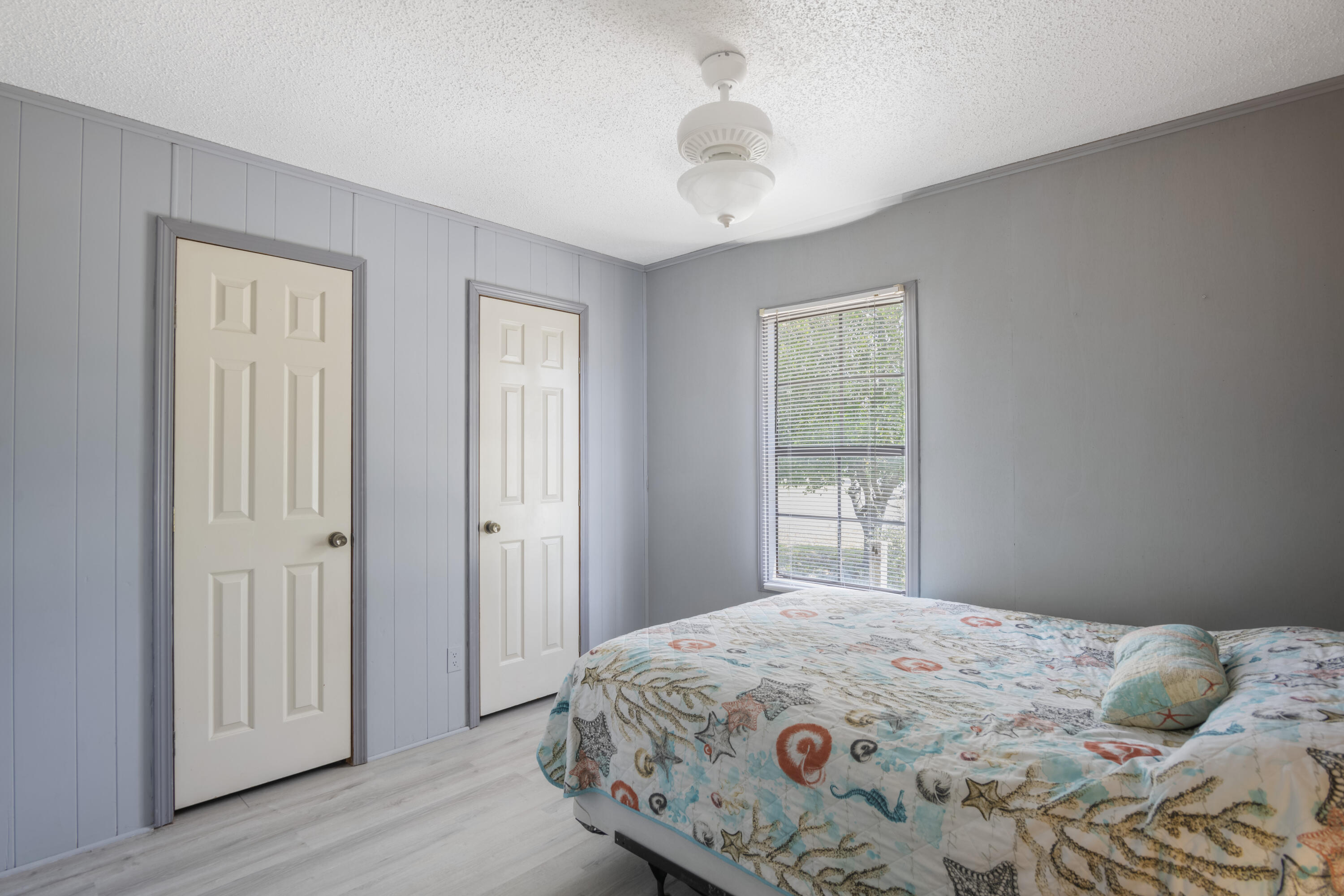 SAND DOLLAR ESTATES - Residential