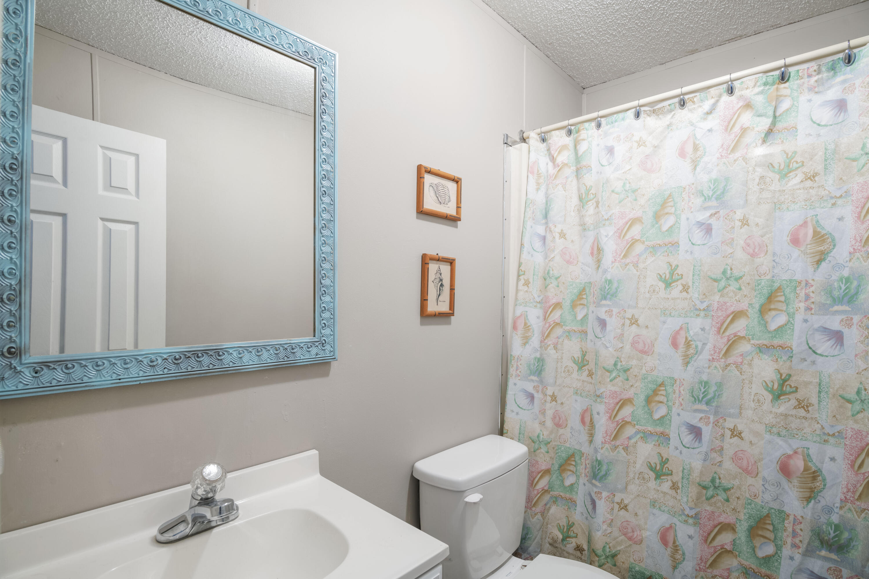 SAND DOLLAR ESTATES - Residential