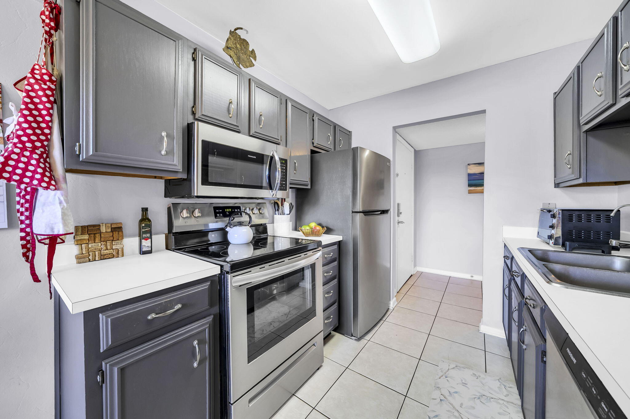 SEASCAPE CONDO GARDEN VILLA - Residential