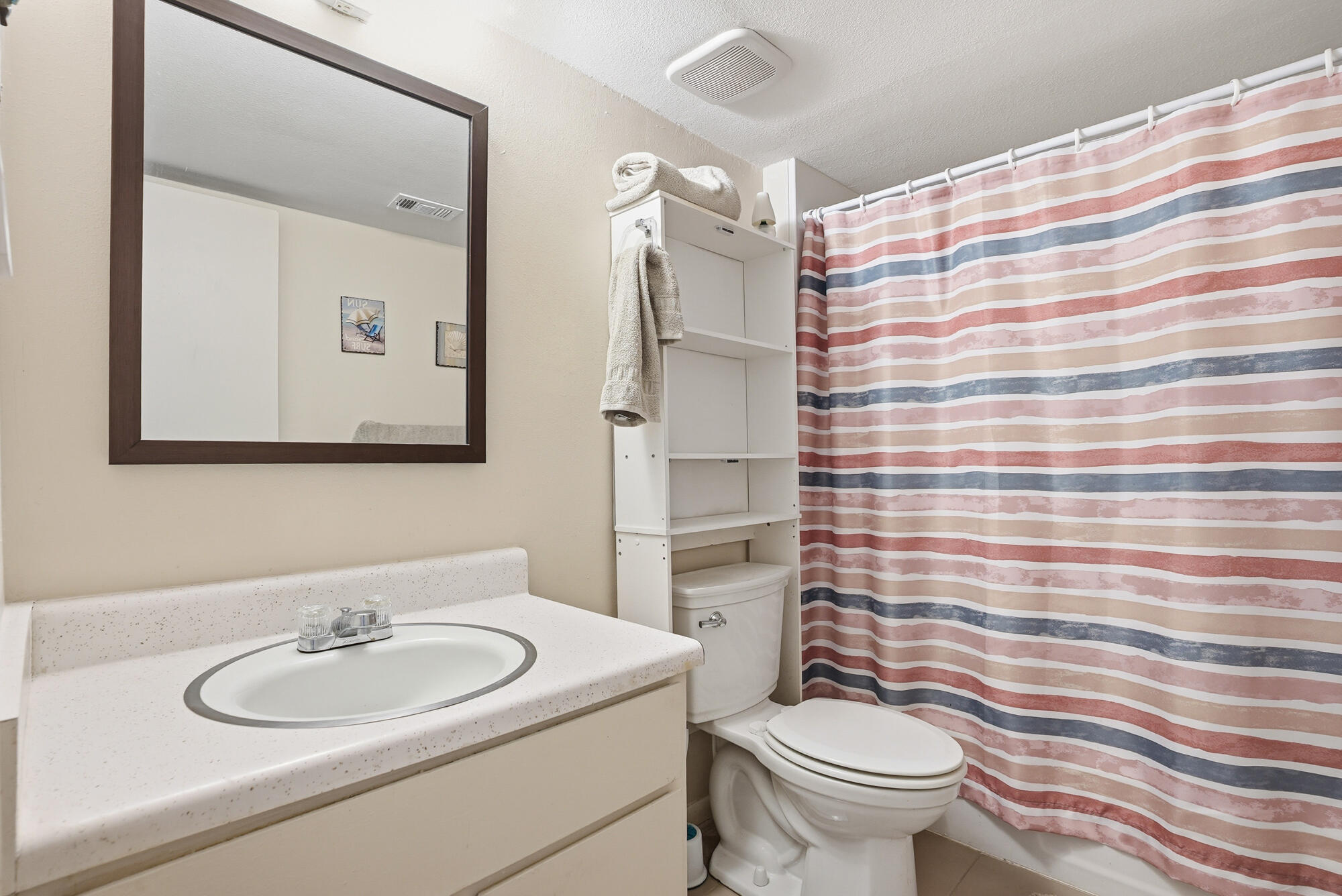 SPANISH VILLAS CONDO - Residential