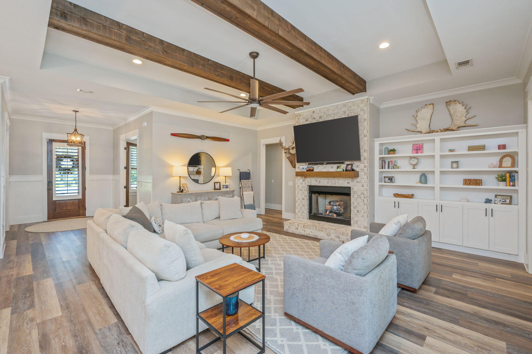 Bootyville Estates - Residential