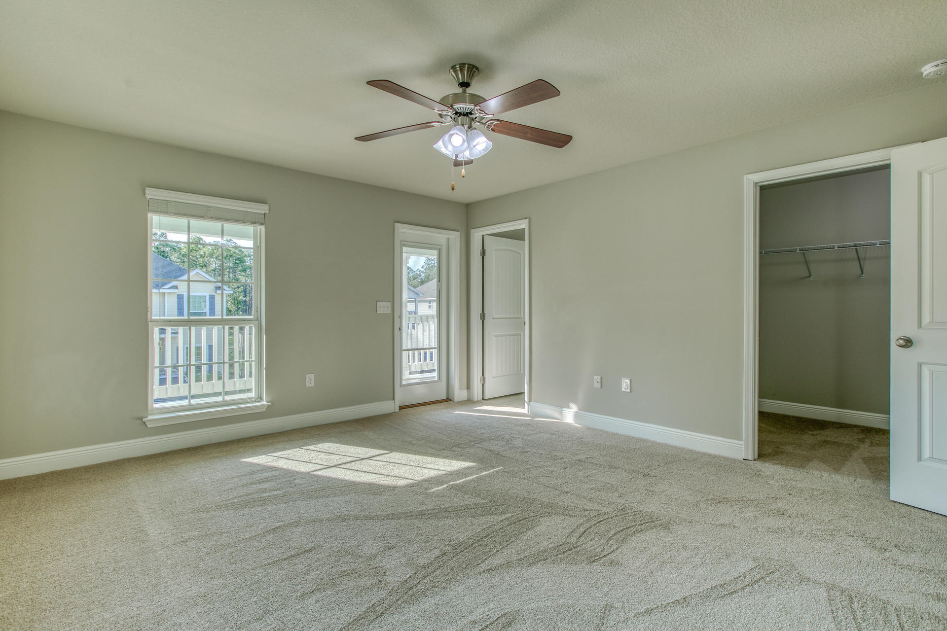 TRANQUILITY BY THE BAY - Residential