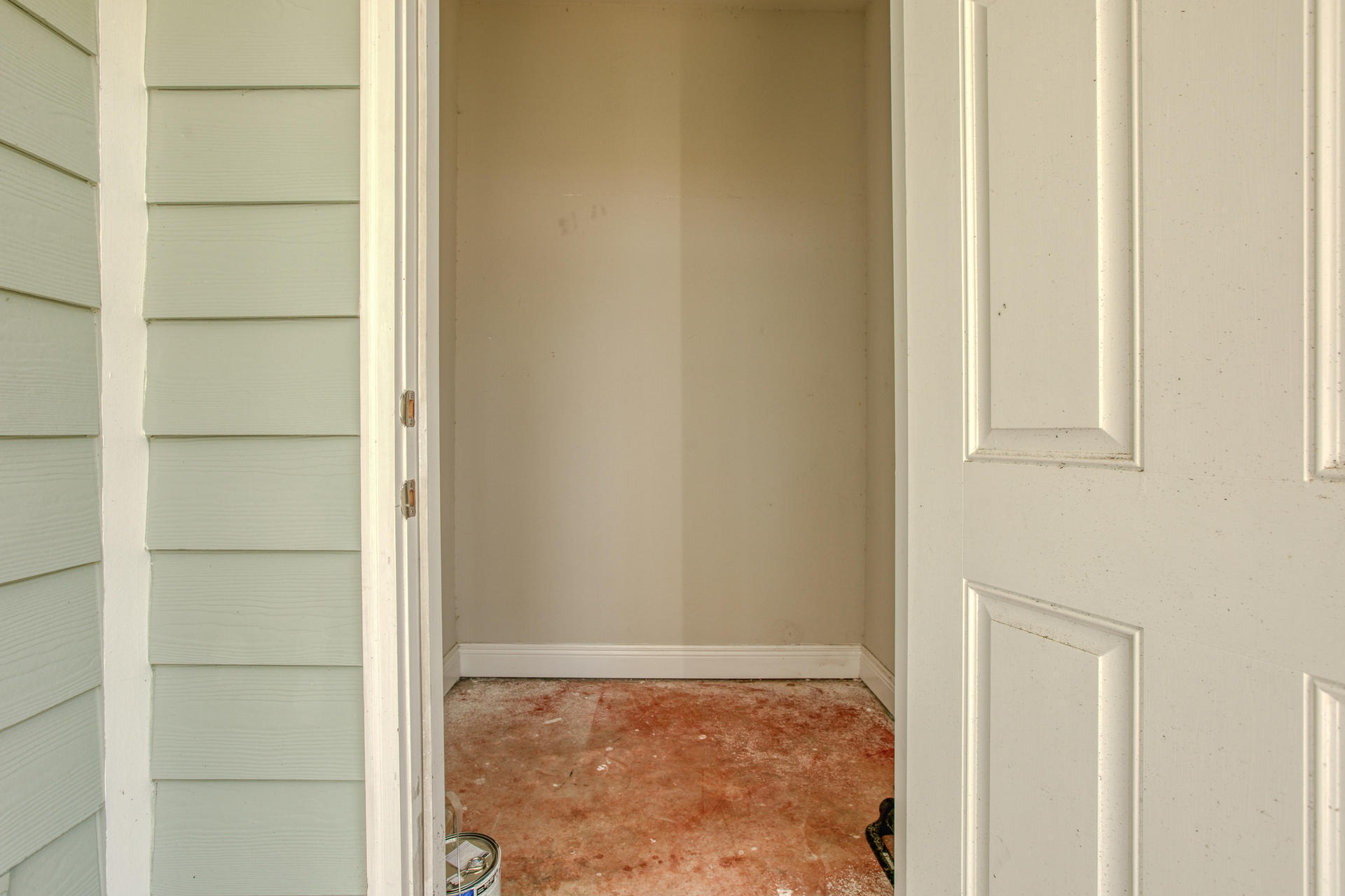 TRANQUILITY BY THE BAY - Residential