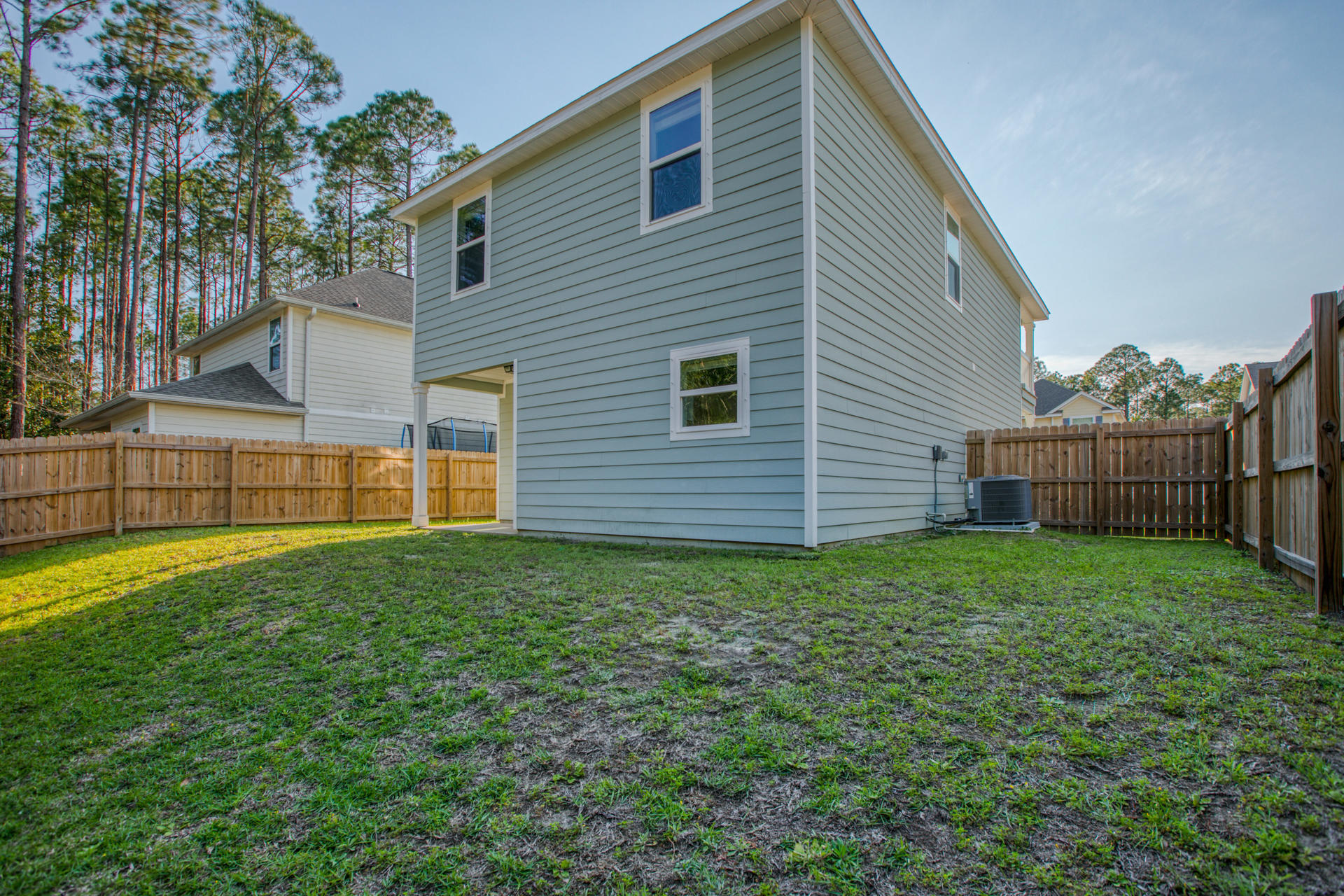 TRANQUILITY BY THE BAY - Residential