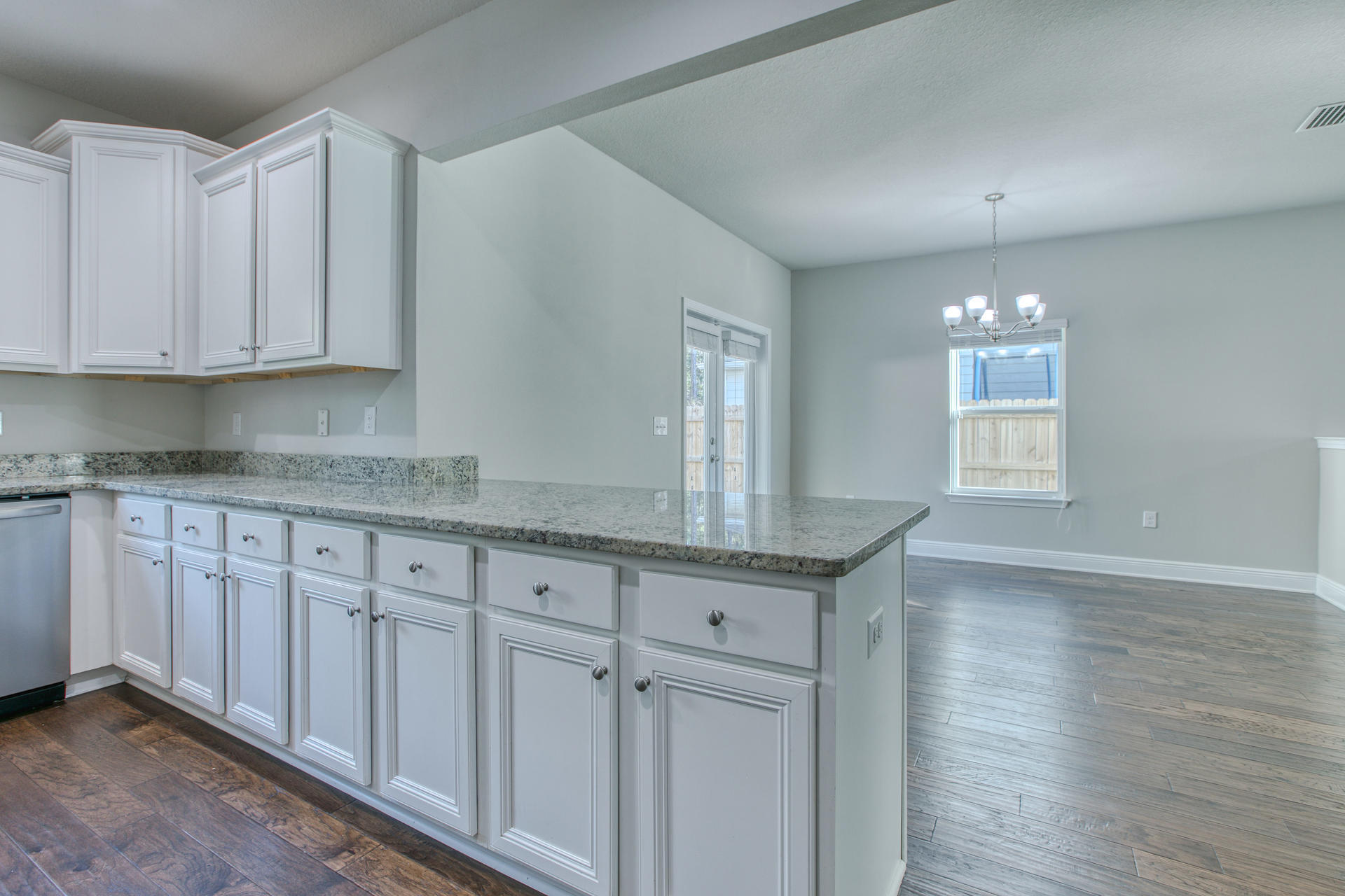 TRANQUILITY BY THE BAY - Residential