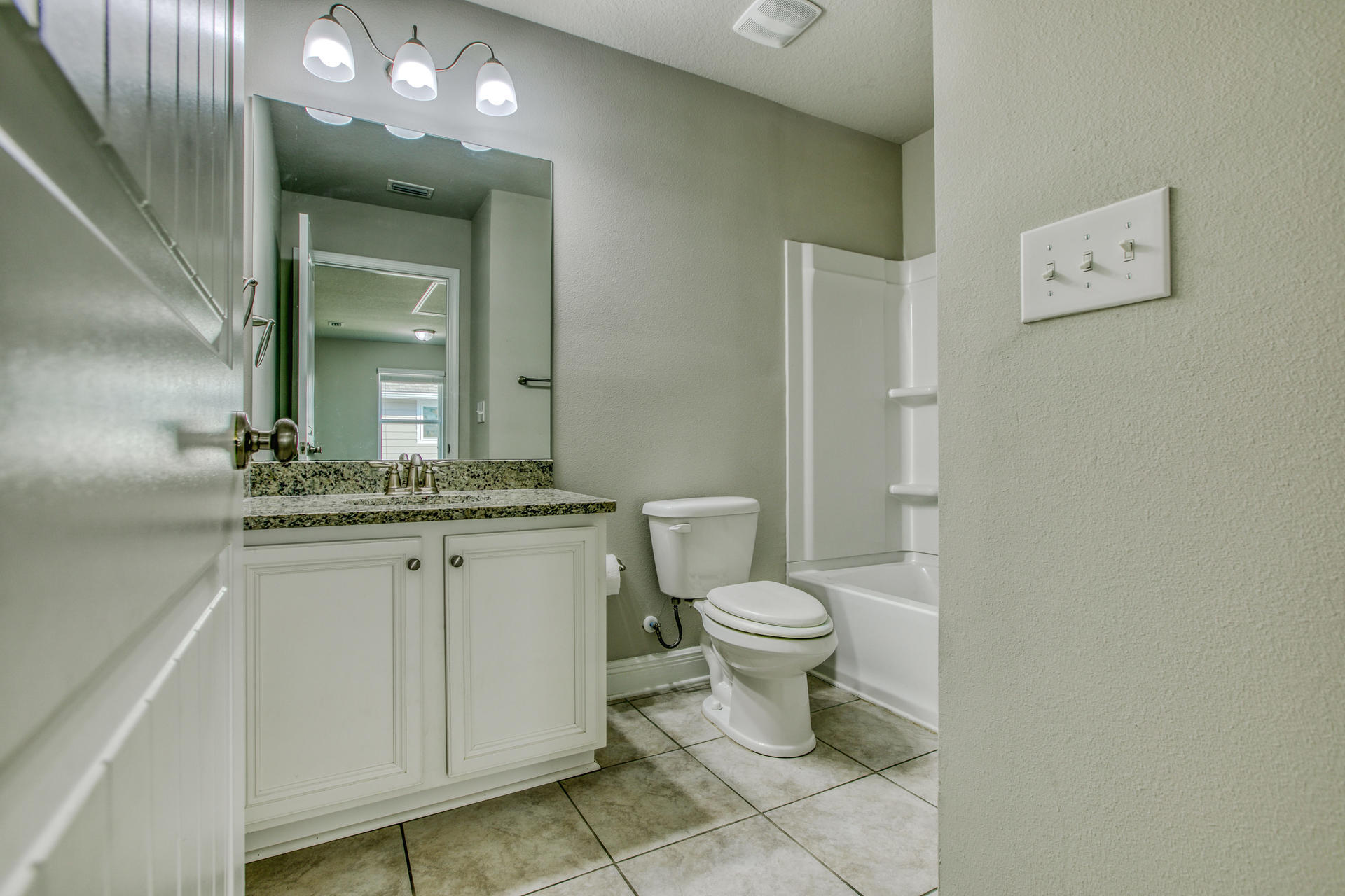 TRANQUILITY BY THE BAY - Residential