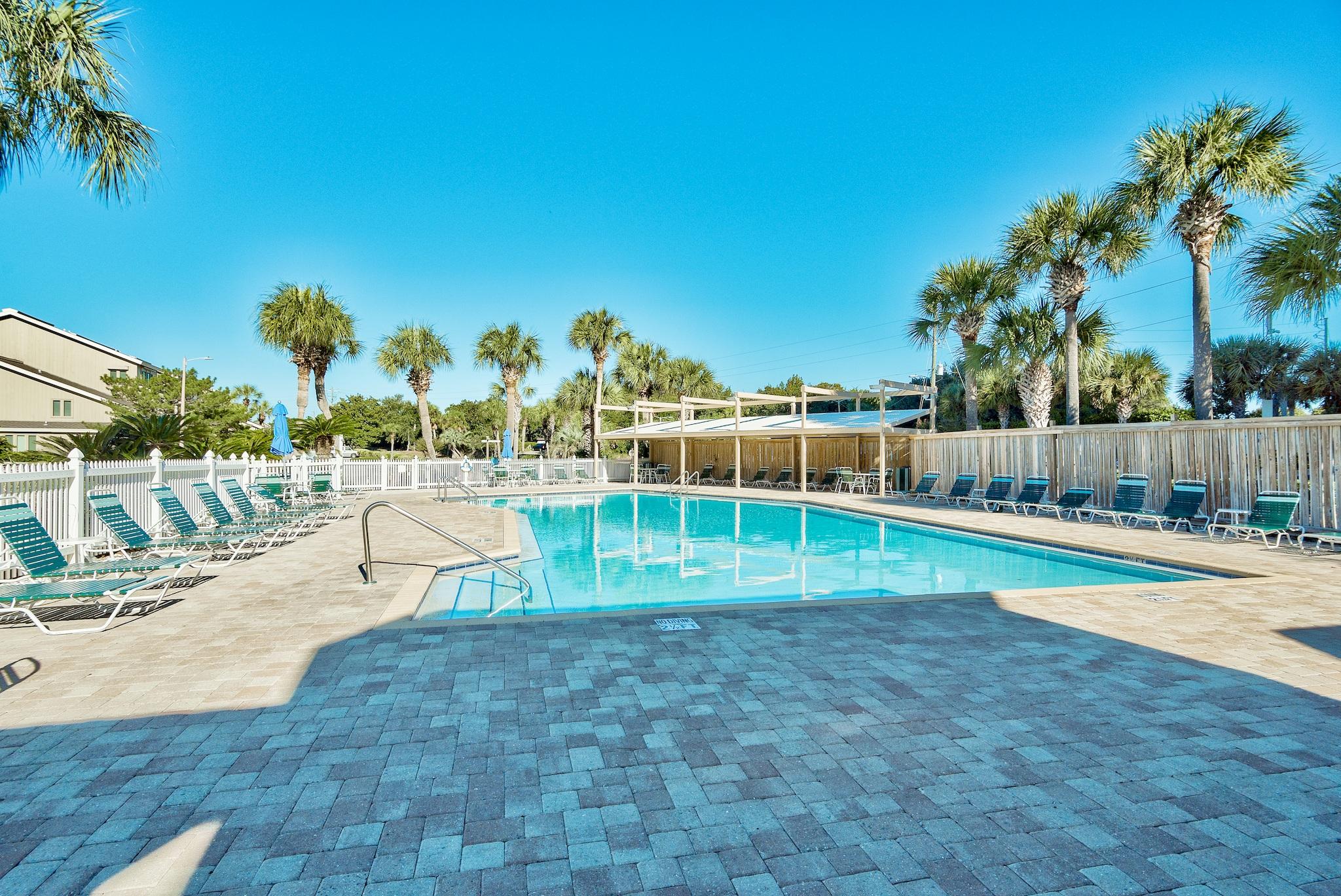 ARIEL DUNES II - Residential