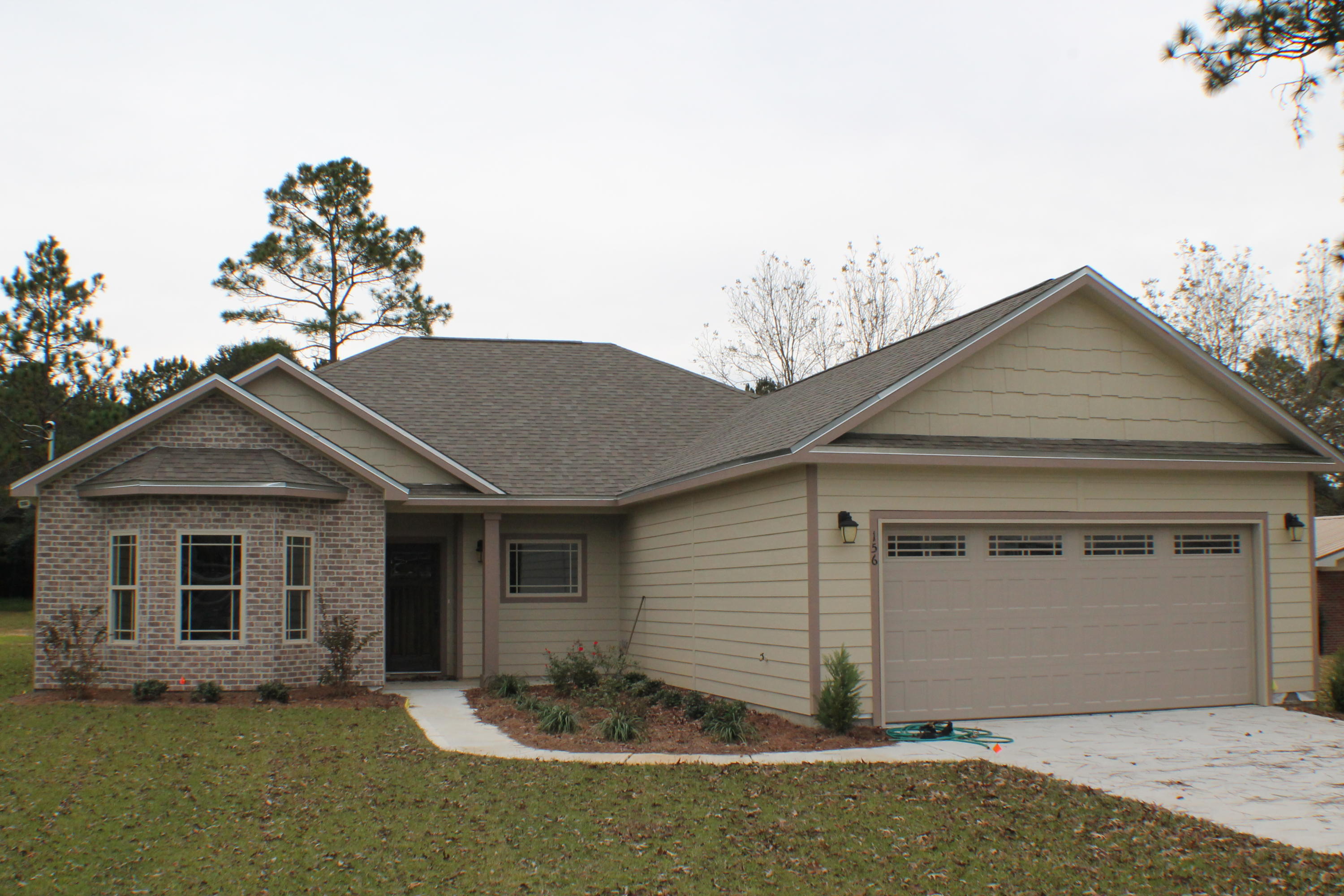 OAKDALE MINI FARMS - Residential