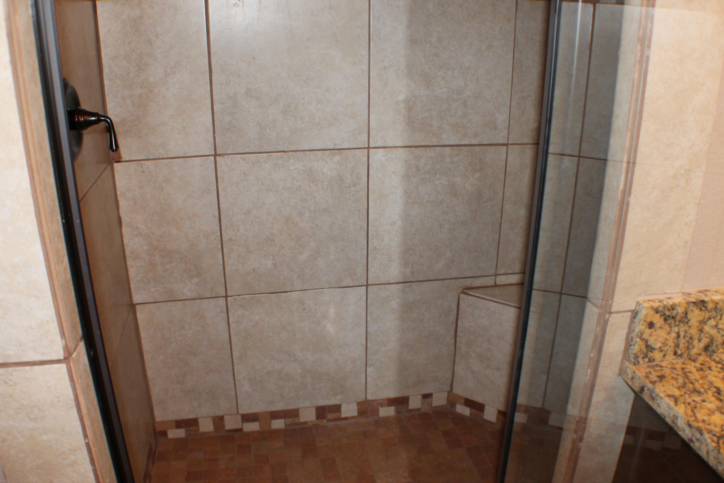 OAKDALE MINI FARMS - Residential