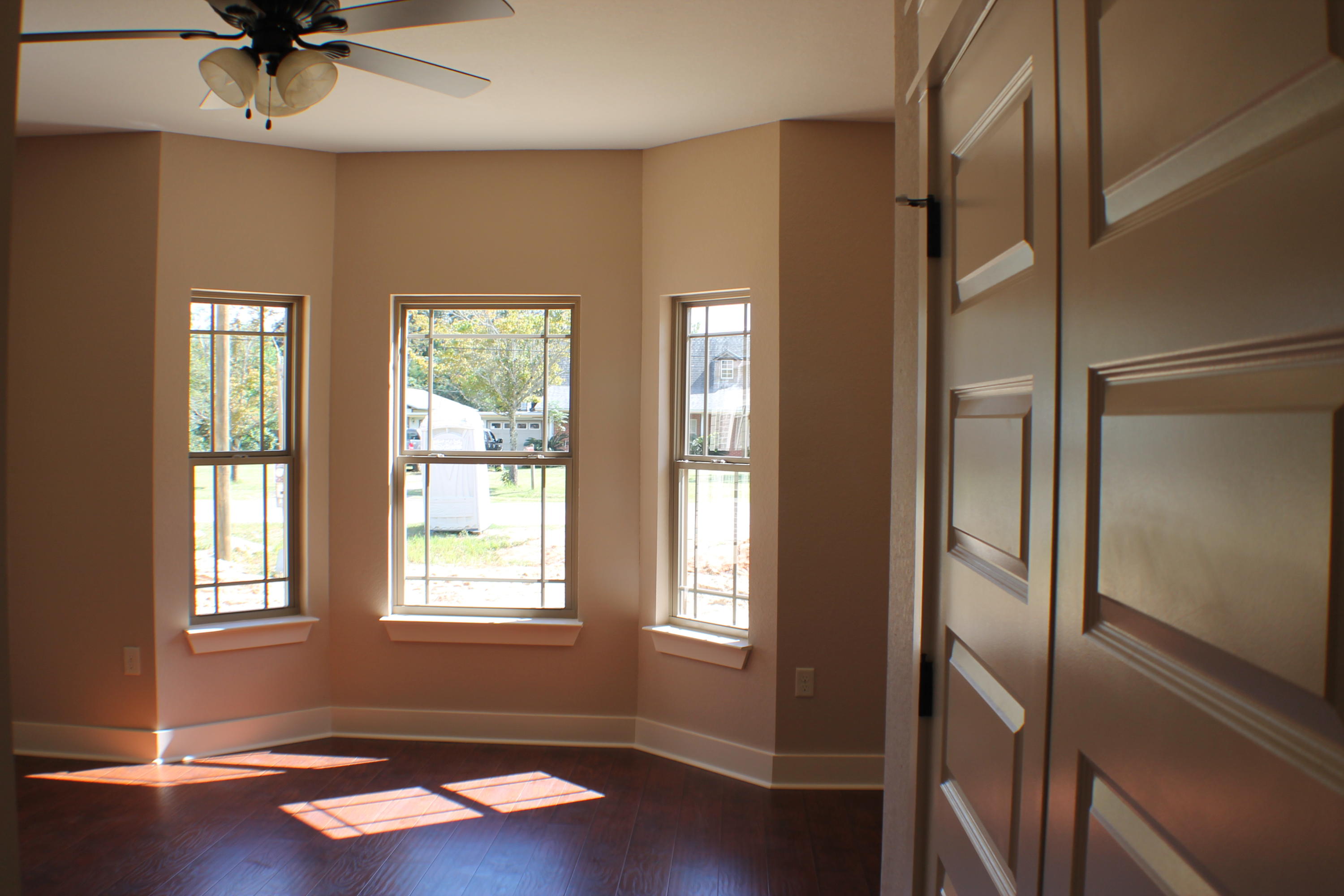 OAKDALE MINI FARMS - Residential