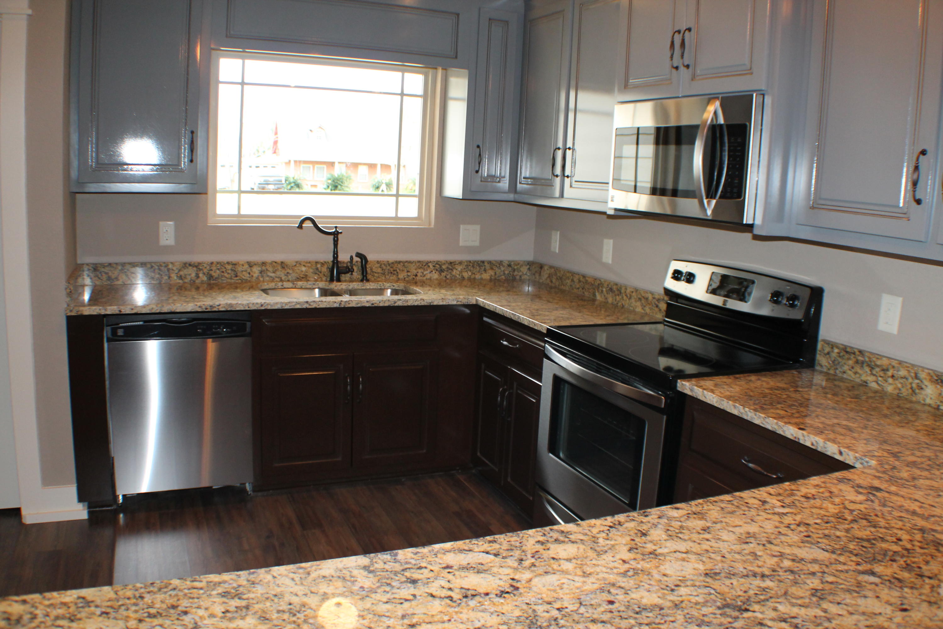 OAKDALE MINI FARMS - Residential