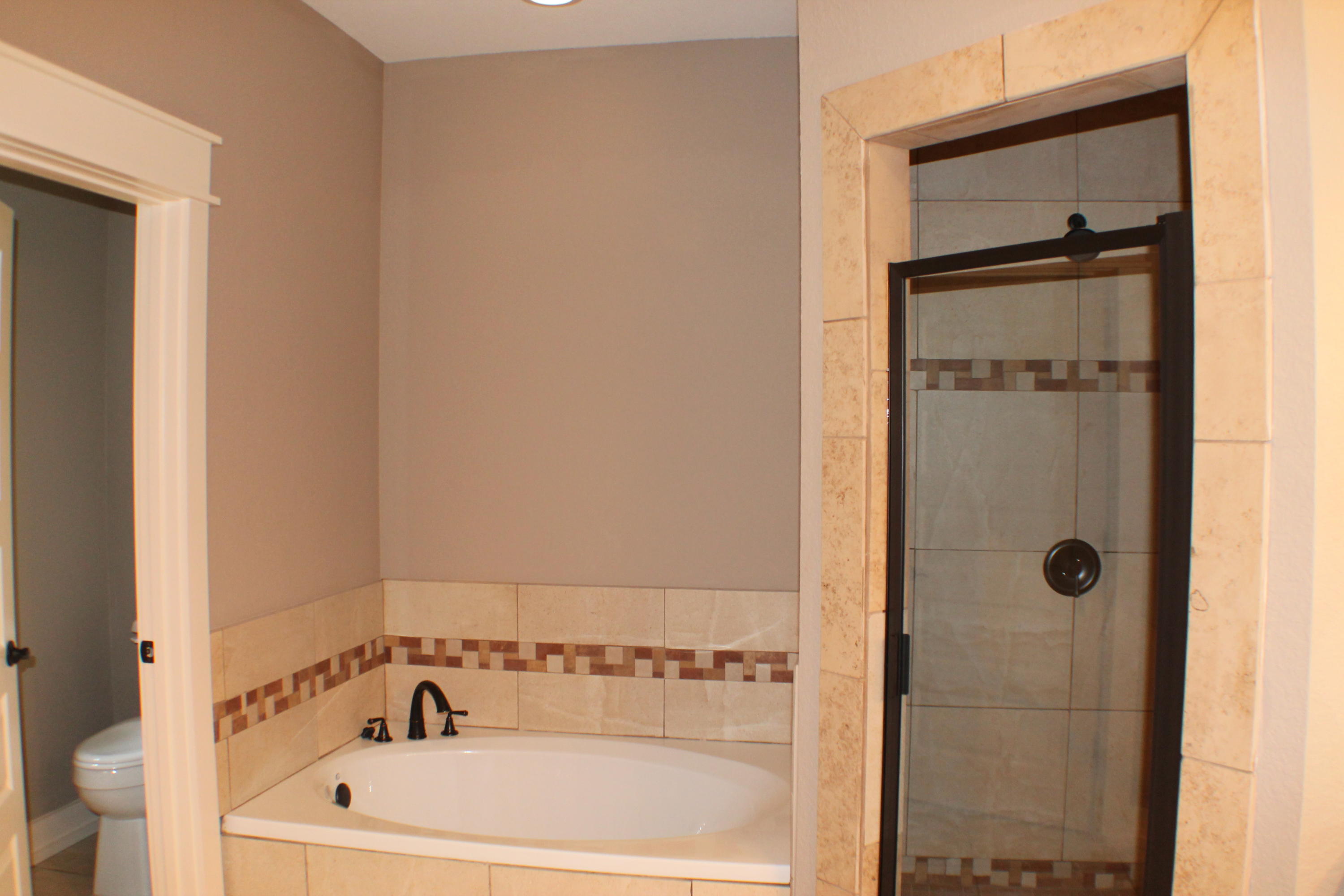 OAKDALE MINI FARMS - Residential