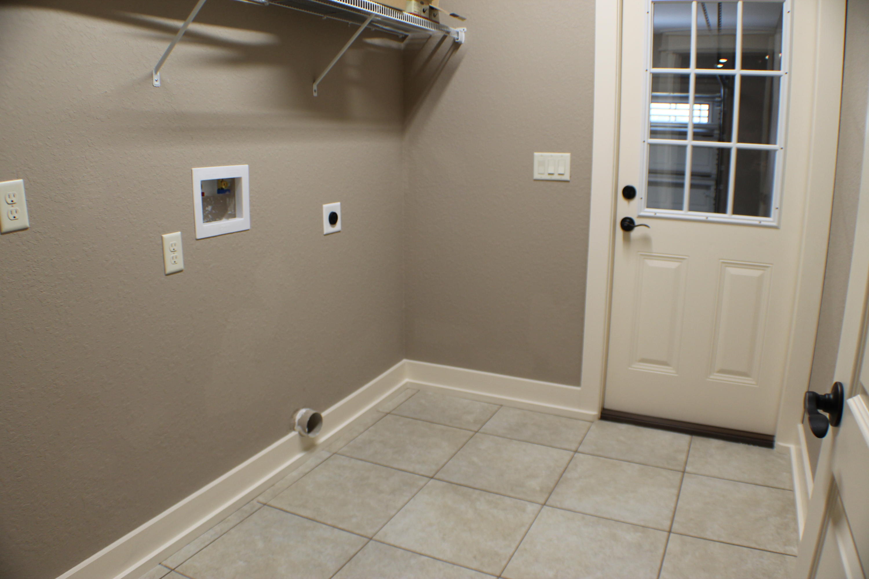 OAKDALE MINI FARMS - Residential