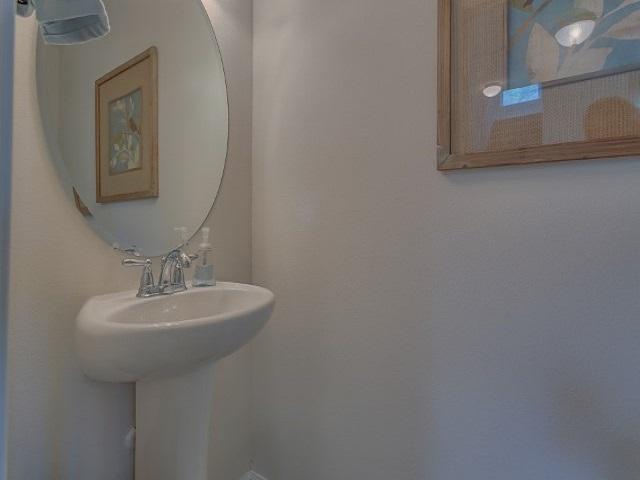 REDSTONE COMMONS - Residential