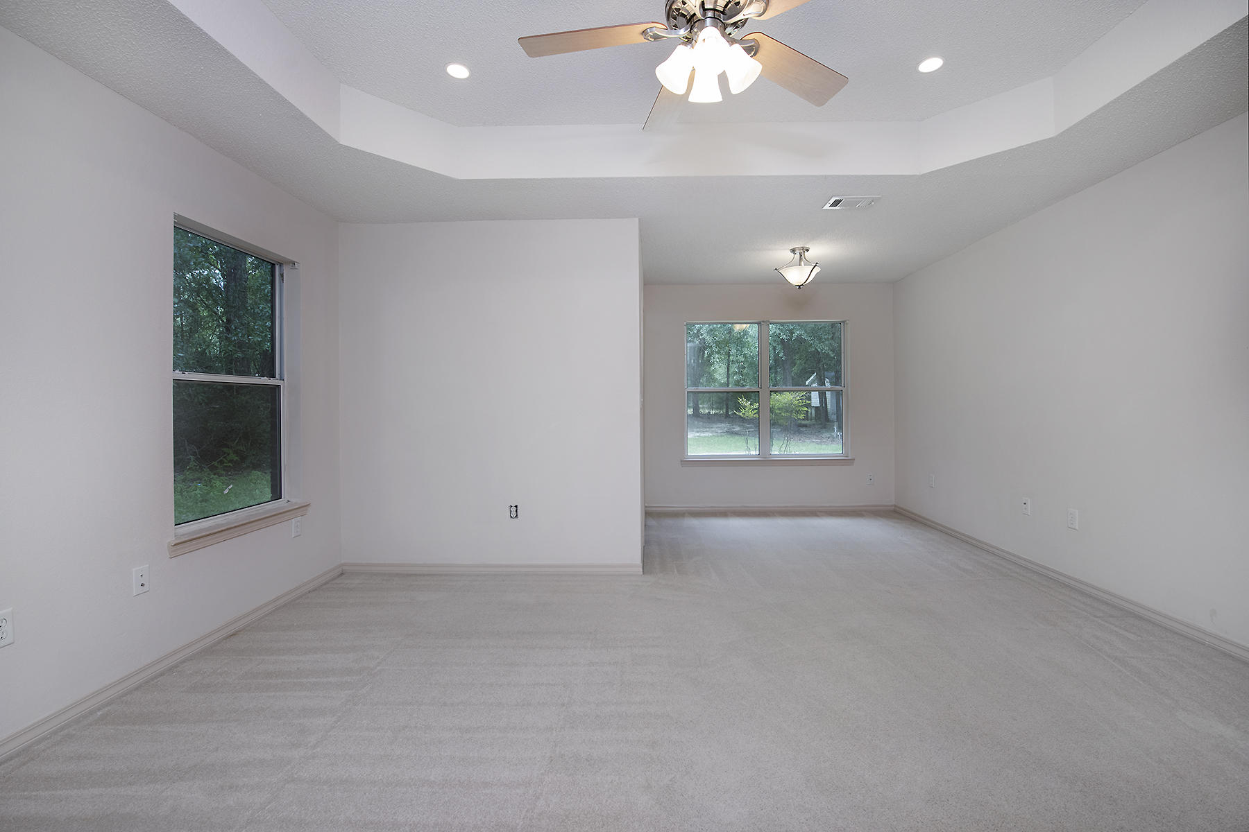 SPRING HOLLOW ESTATES - Residential