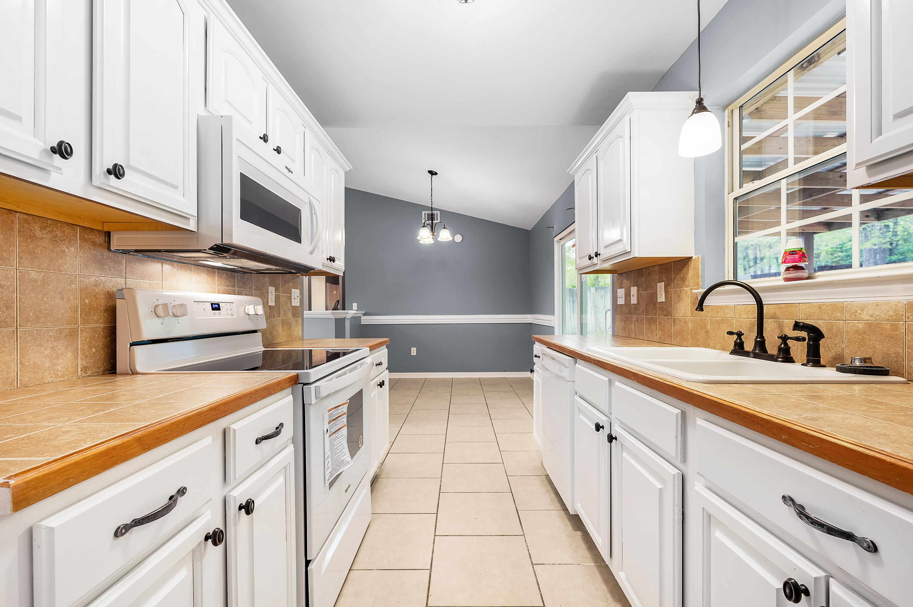 ADAMS POWELL - Residential