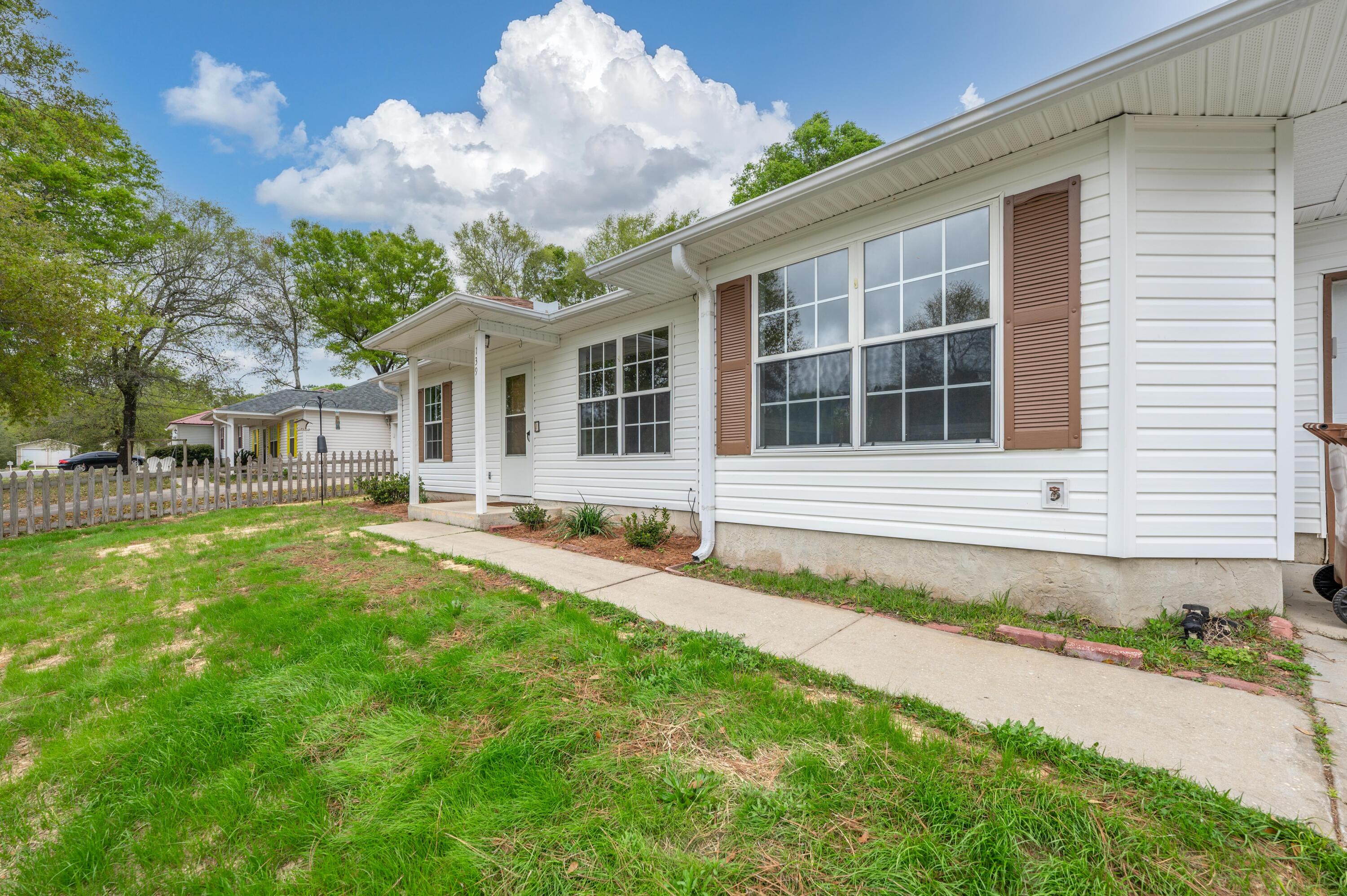 ADAMS POWELL - Residential