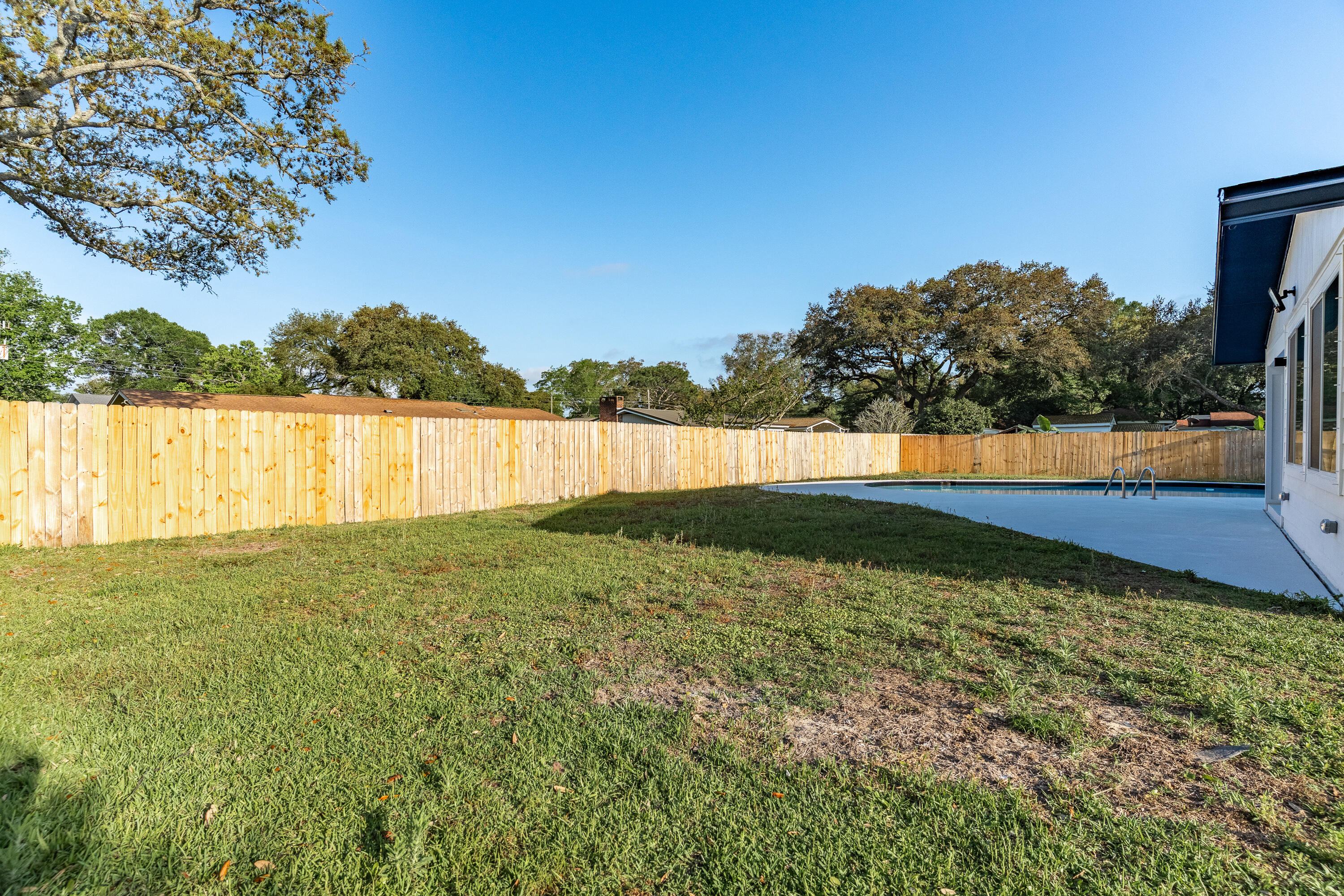 Kenwood/Country Club Est - Residential
