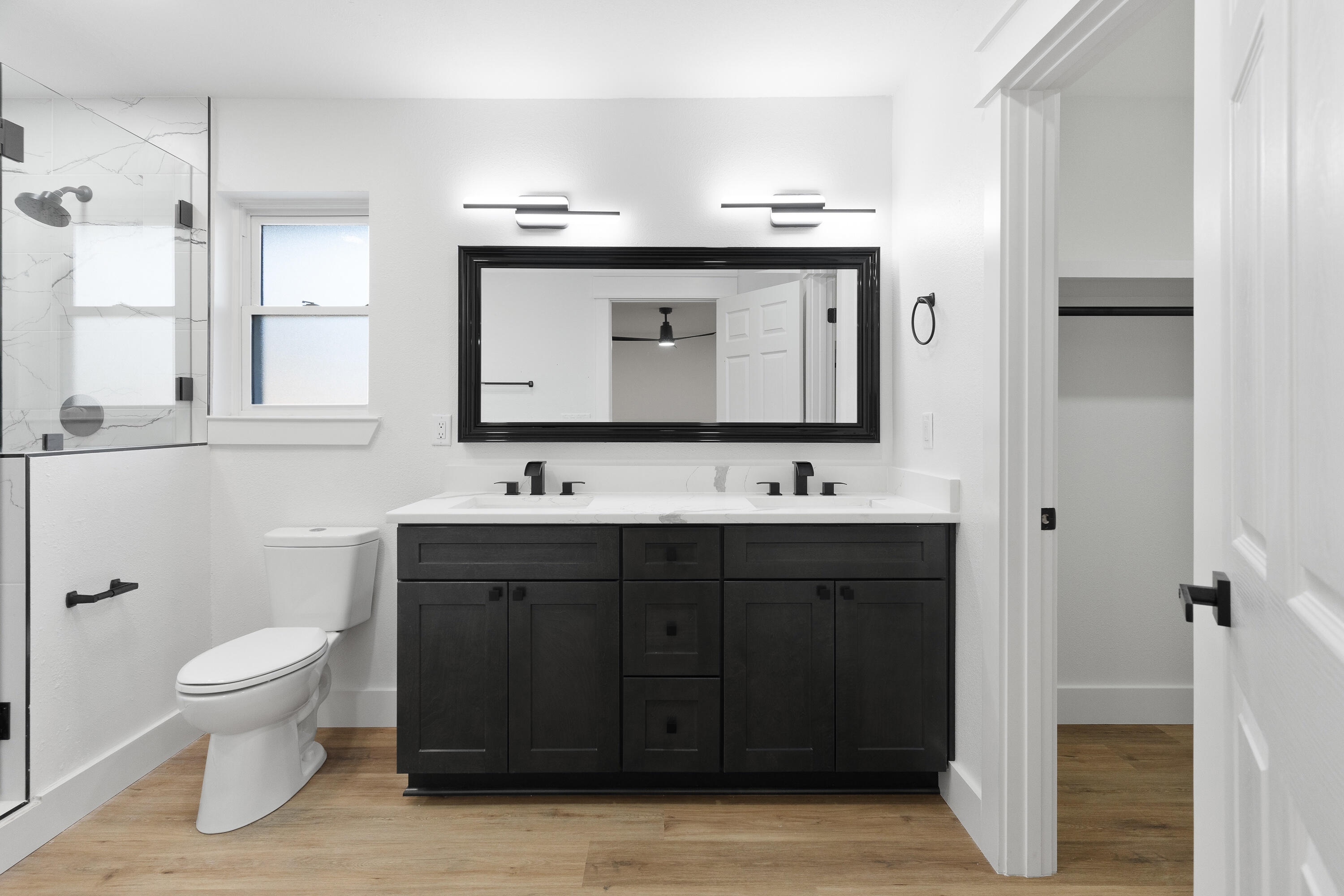 Kenwood/Country Club Est - Residential
