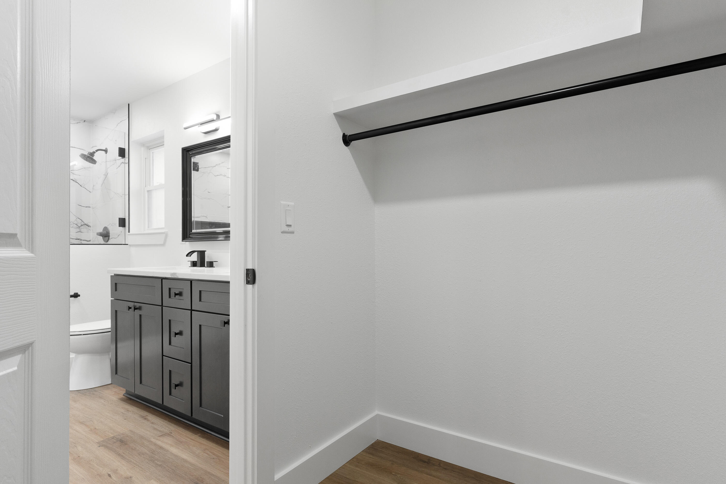 Kenwood/Country Club Est - Residential