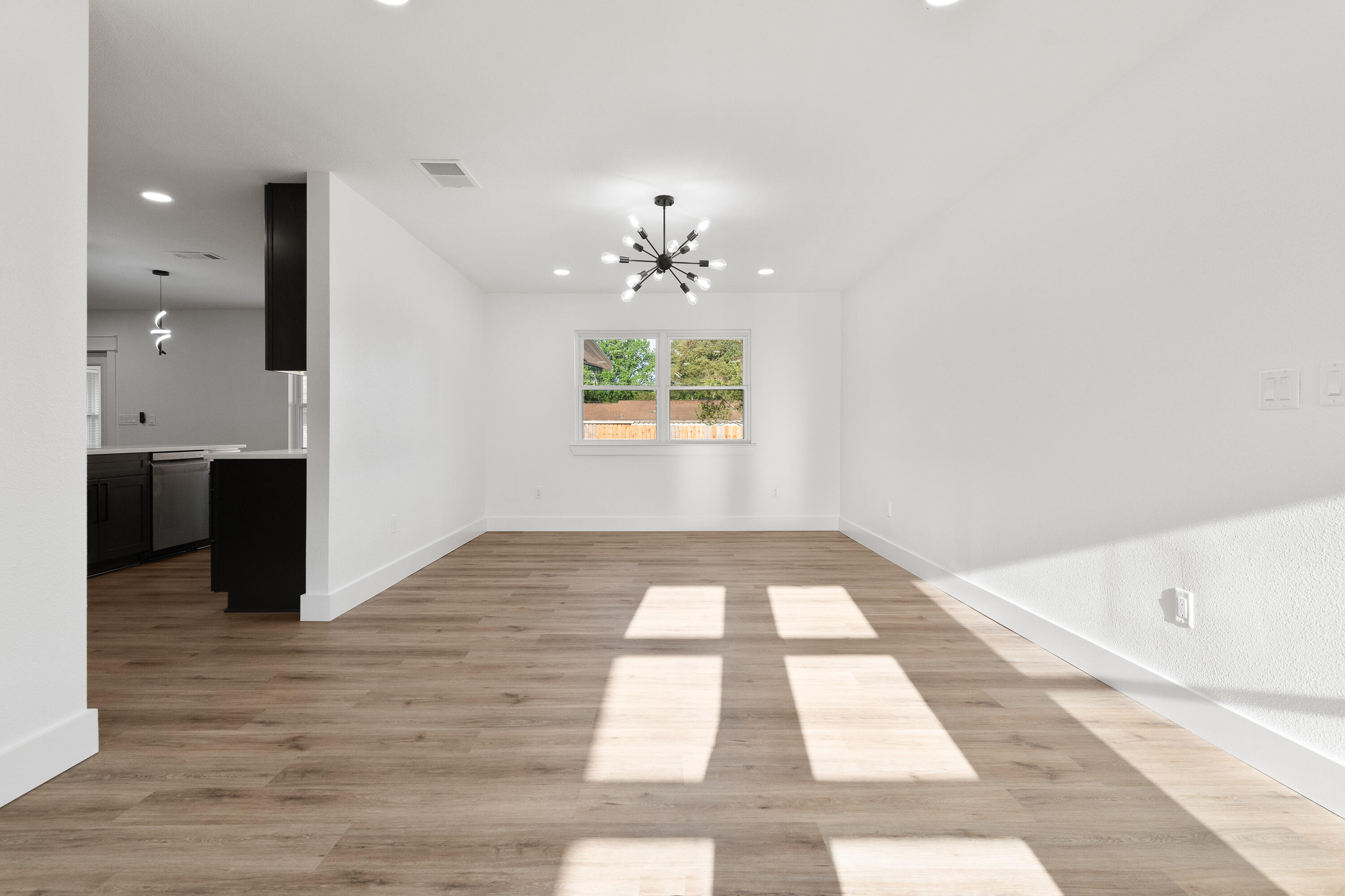 Kenwood/Country Club Est - Residential