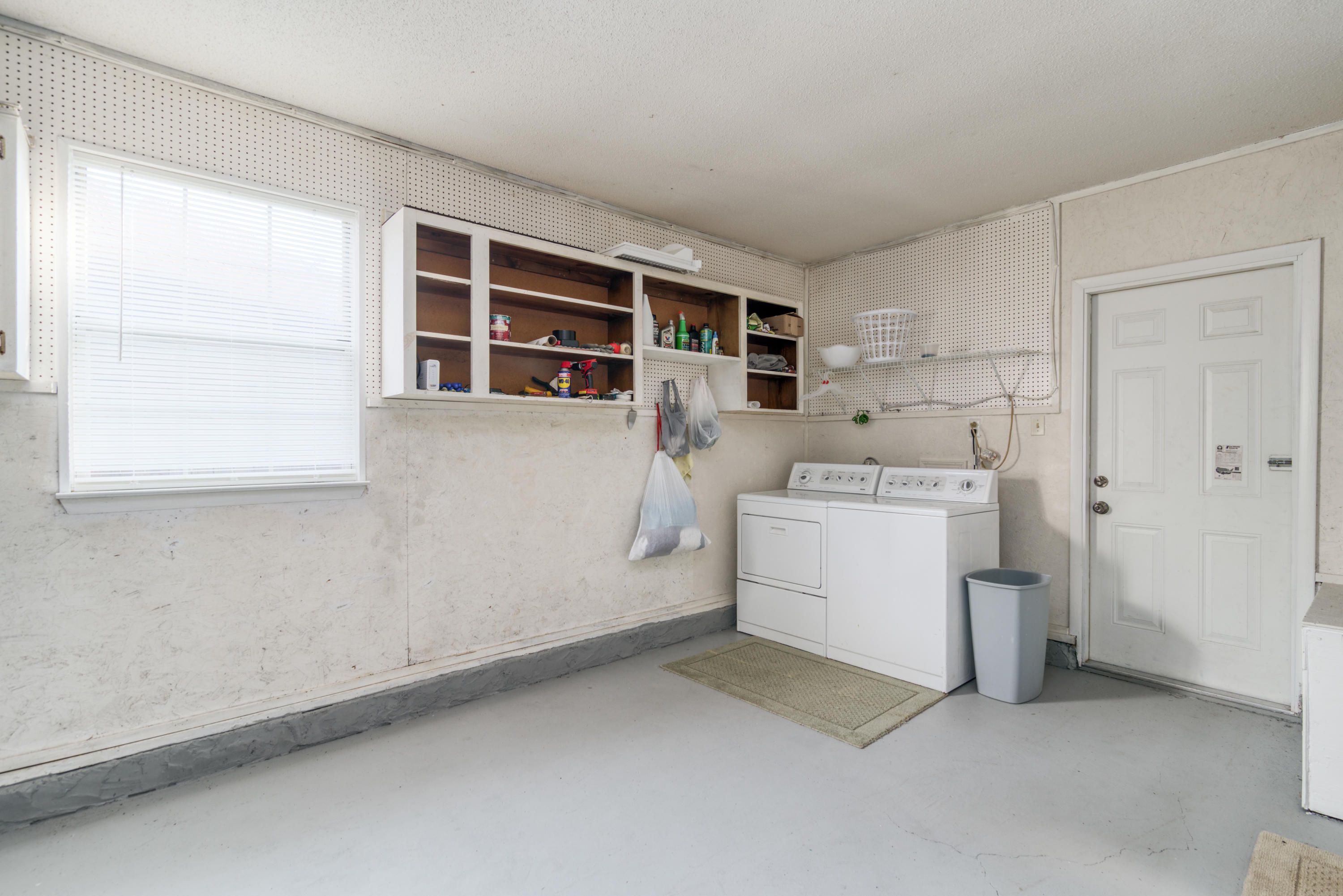 WOODLAND PARK ESTATES - Residential