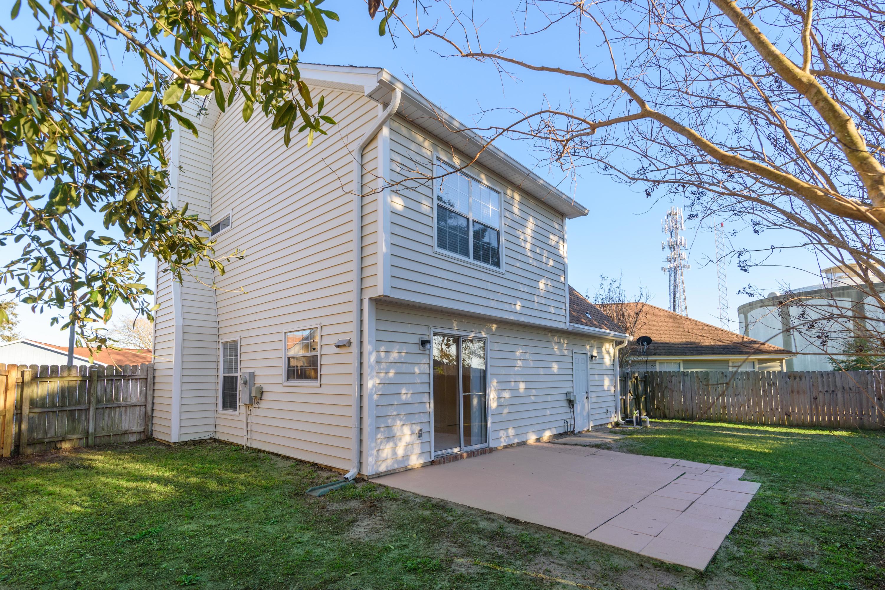 WOODLAND PARK ESTATES - Residential