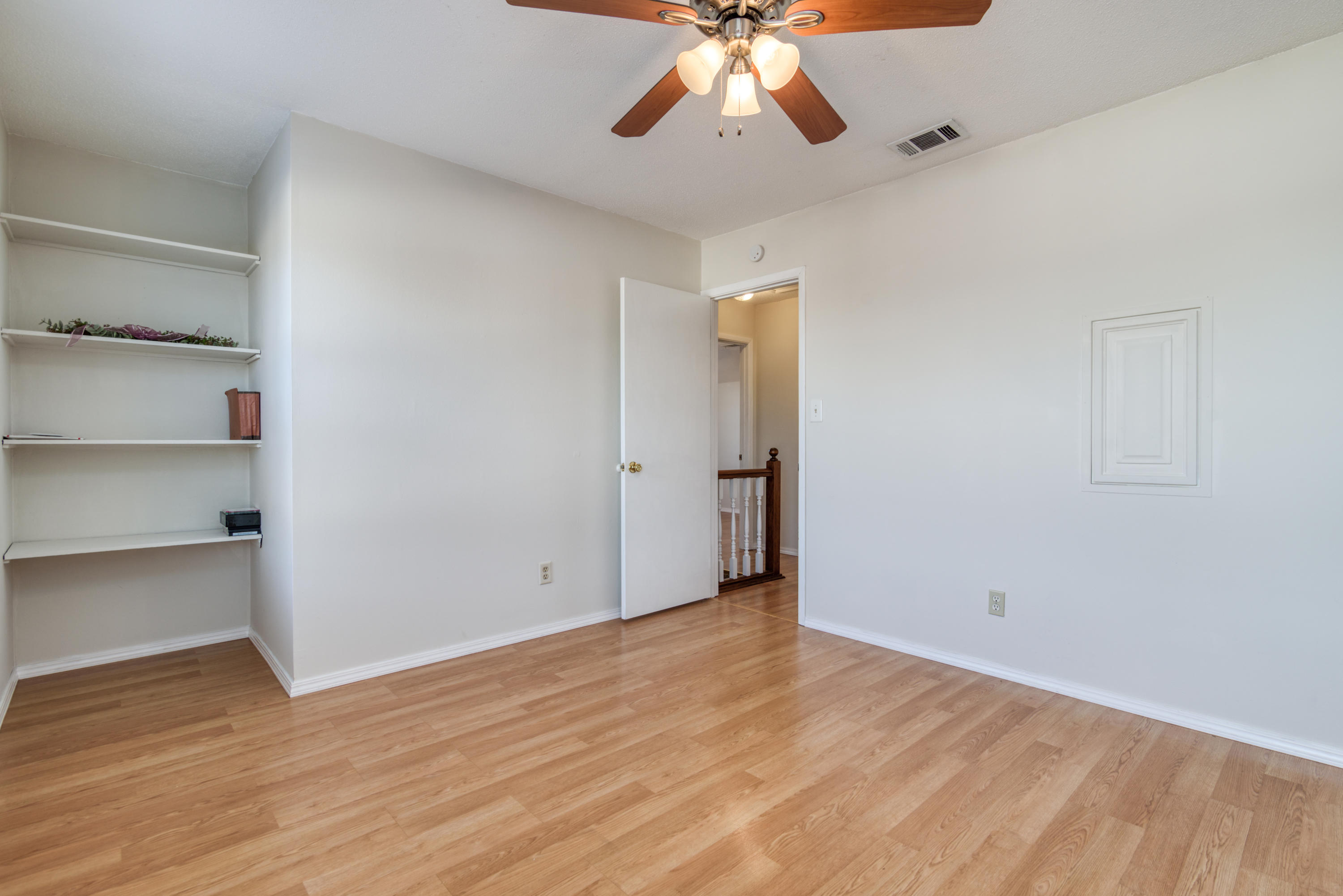 WOODLAND PARK ESTATES - Residential