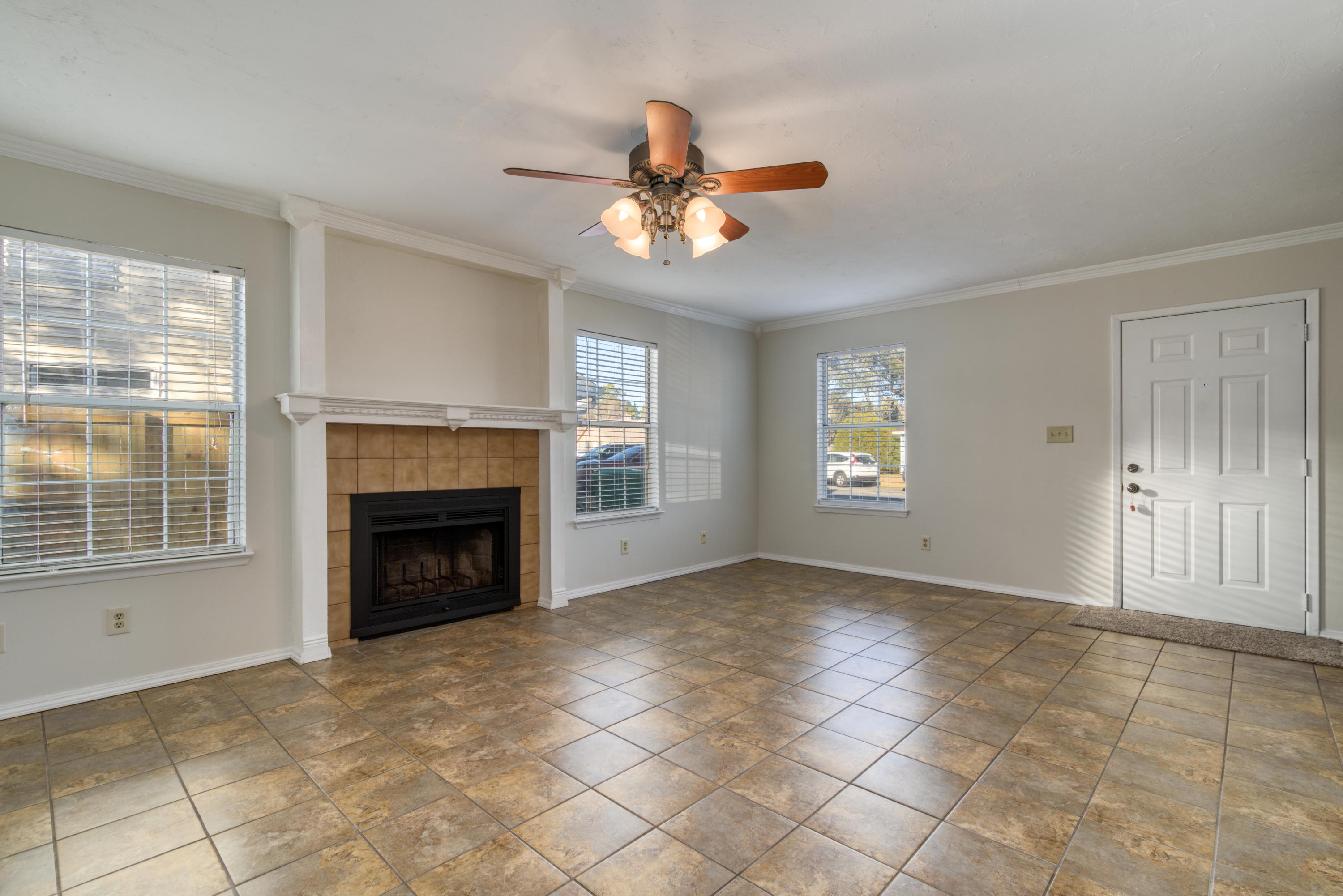 WOODLAND PARK ESTATES - Residential