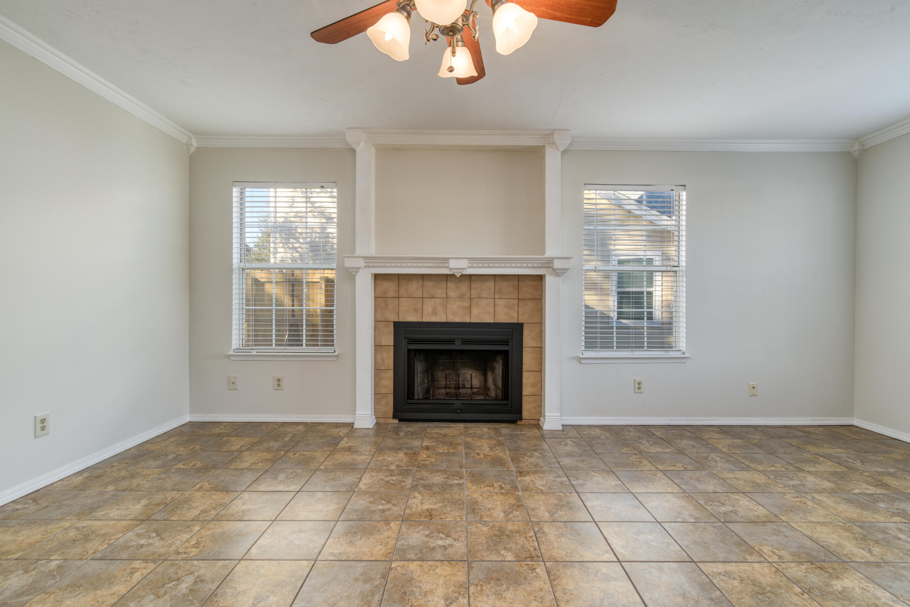 WOODLAND PARK ESTATES - Residential