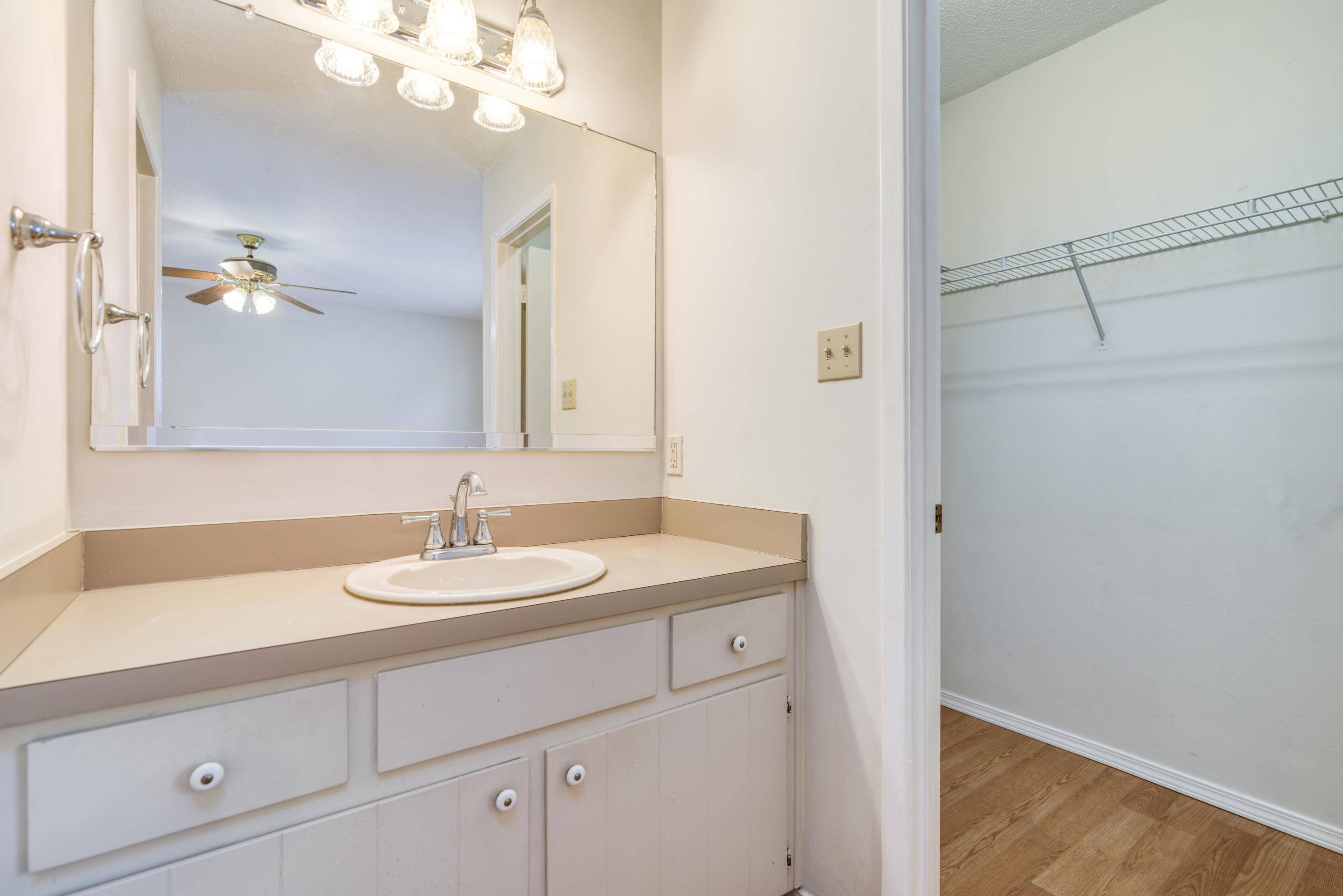 WOODLAND PARK ESTATES - Residential