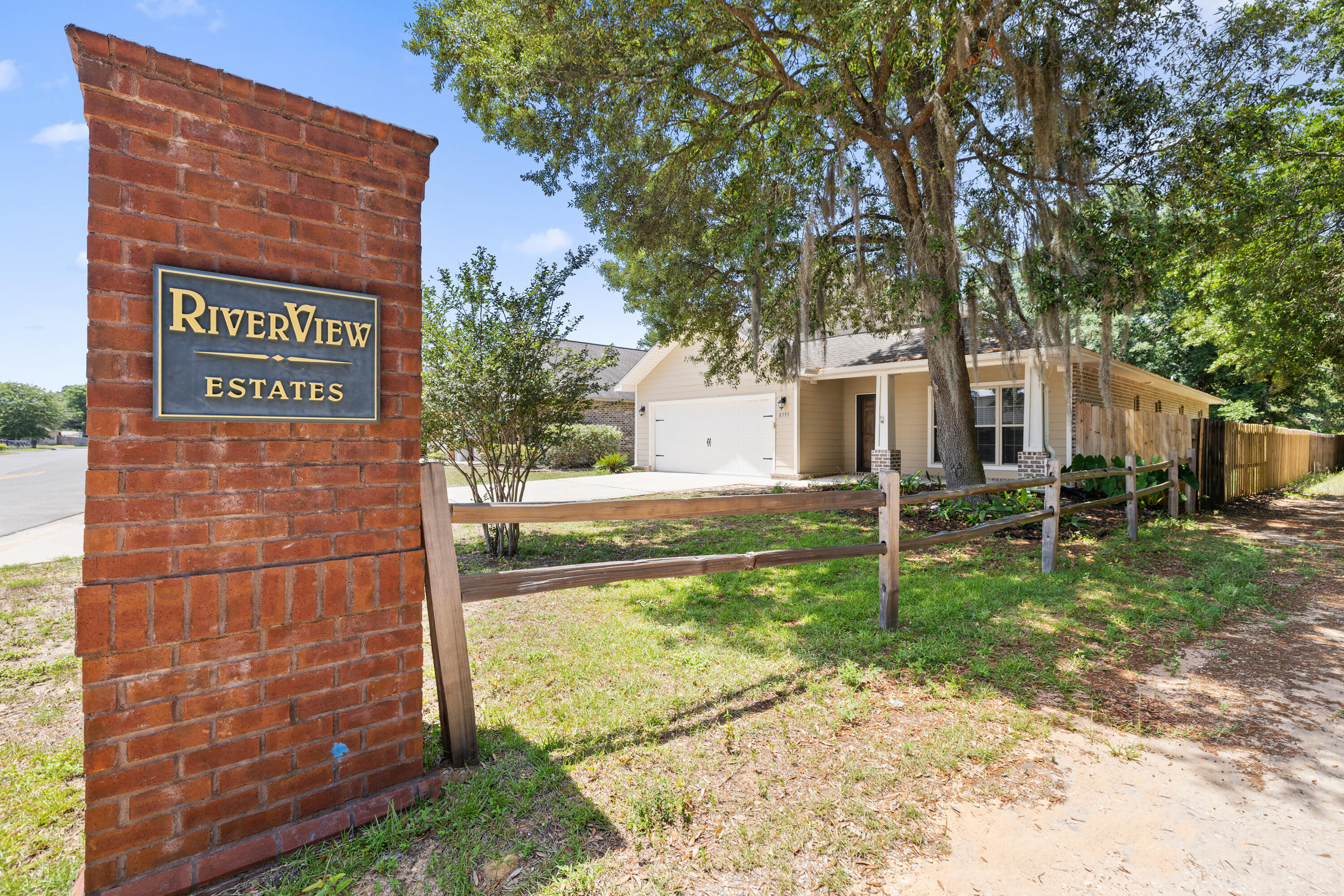 RIVERVIEW ESTATES - Residential