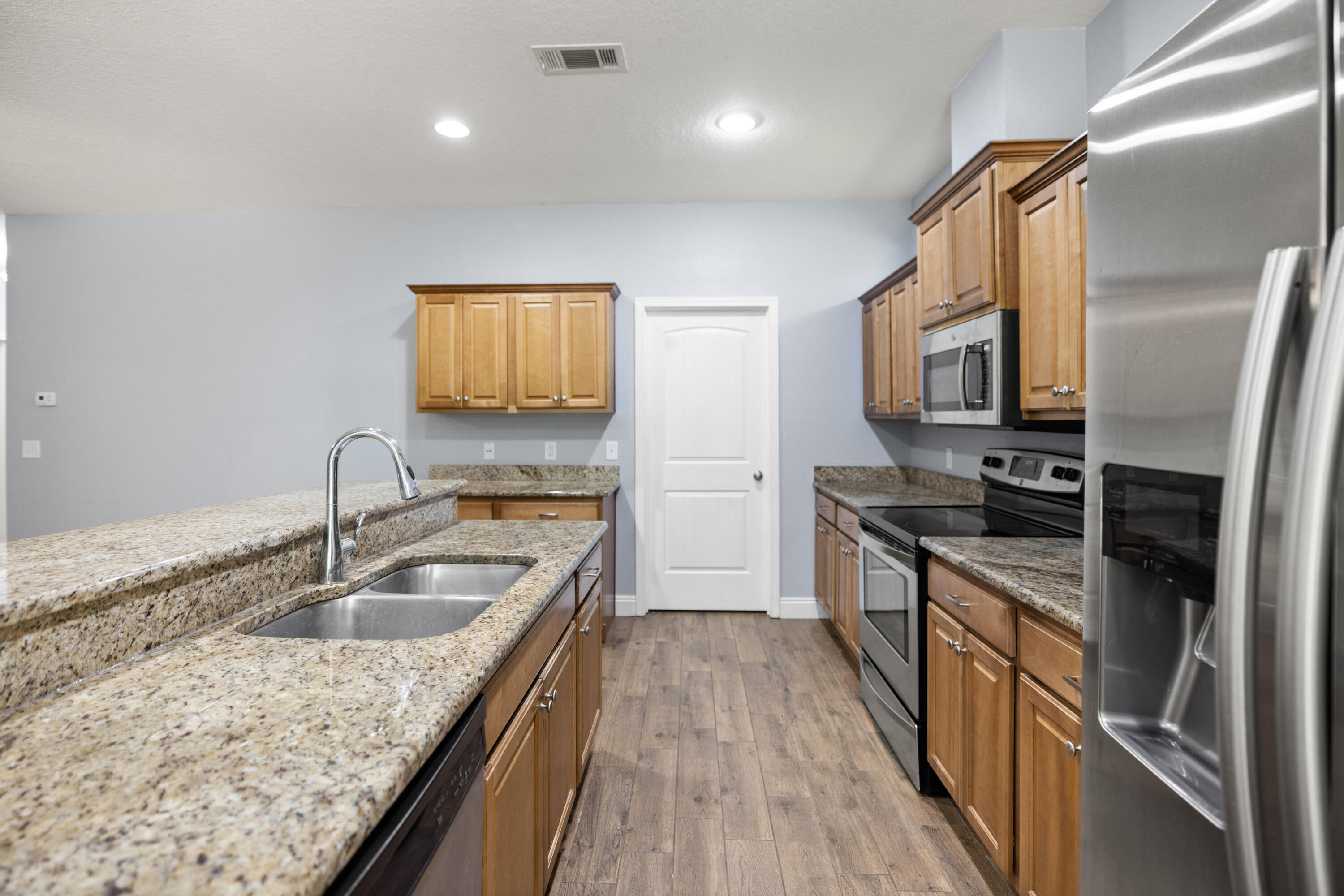 RIVERVIEW ESTATES - Residential