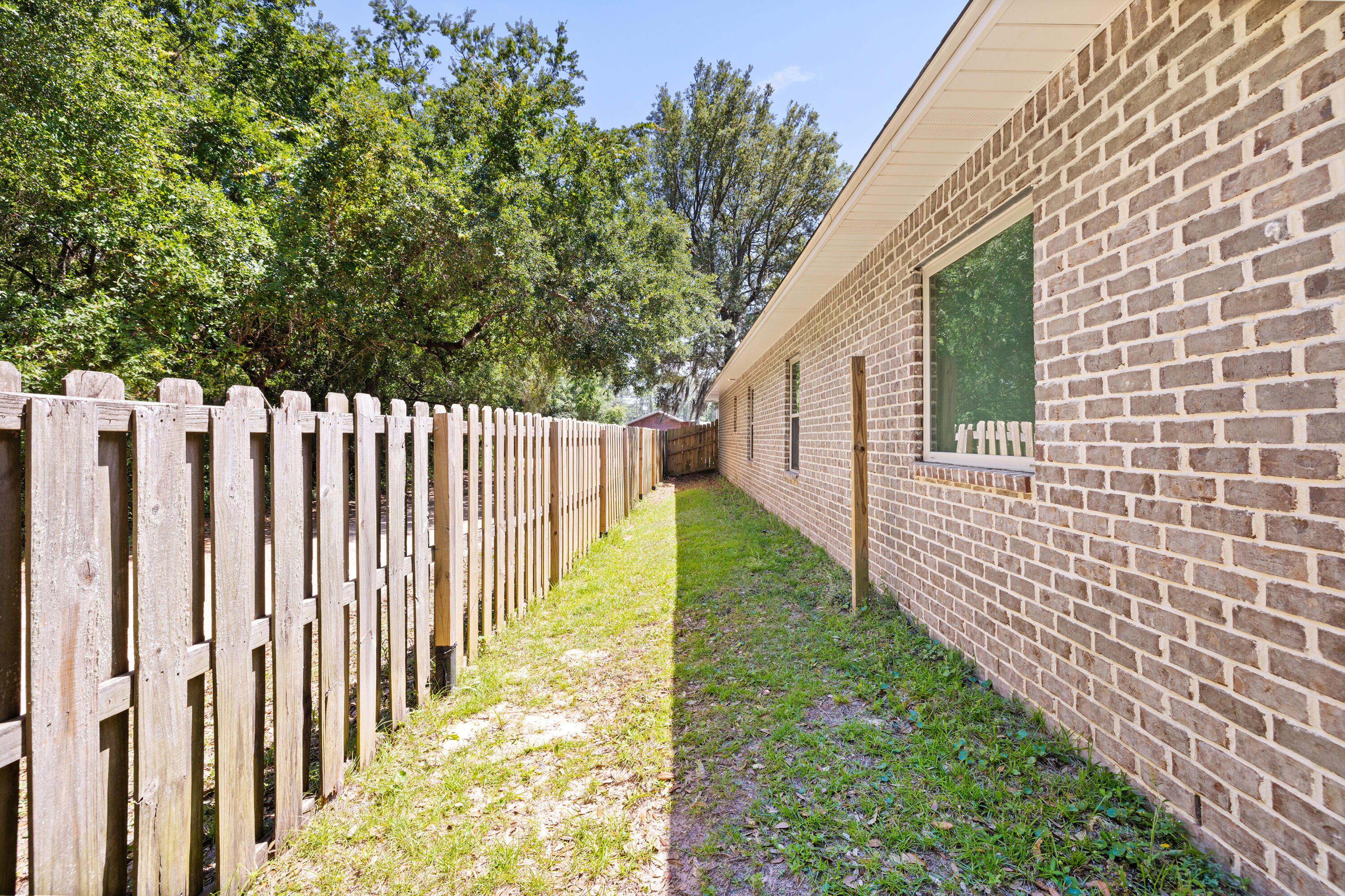 RIVERVIEW ESTATES - Residential