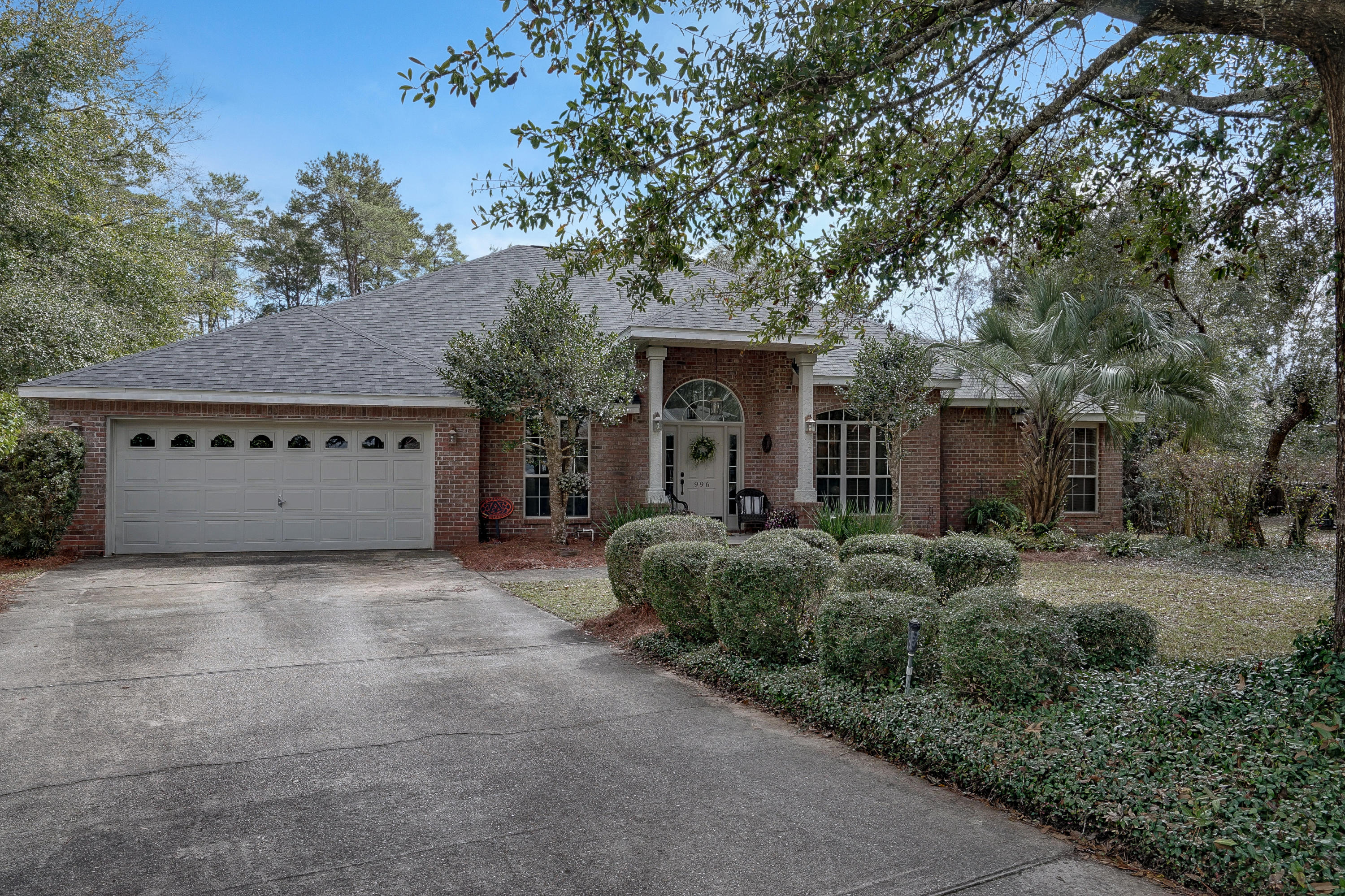ROCKY BAYOU COUNTRY CLUB ESTATES 9 - Residential