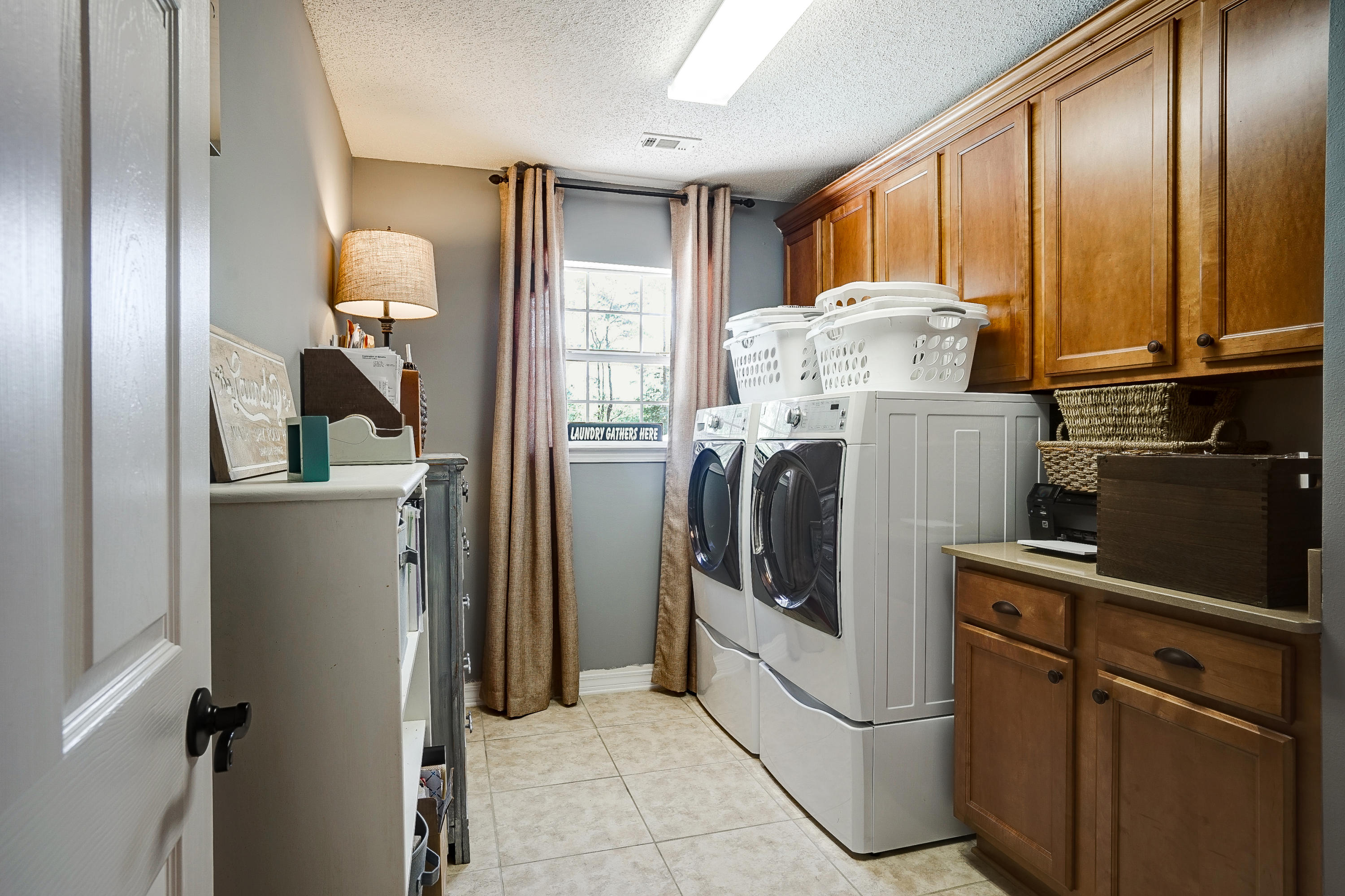 ROCKY BAYOU COUNTRY CLUB ESTATES 9 - Residential