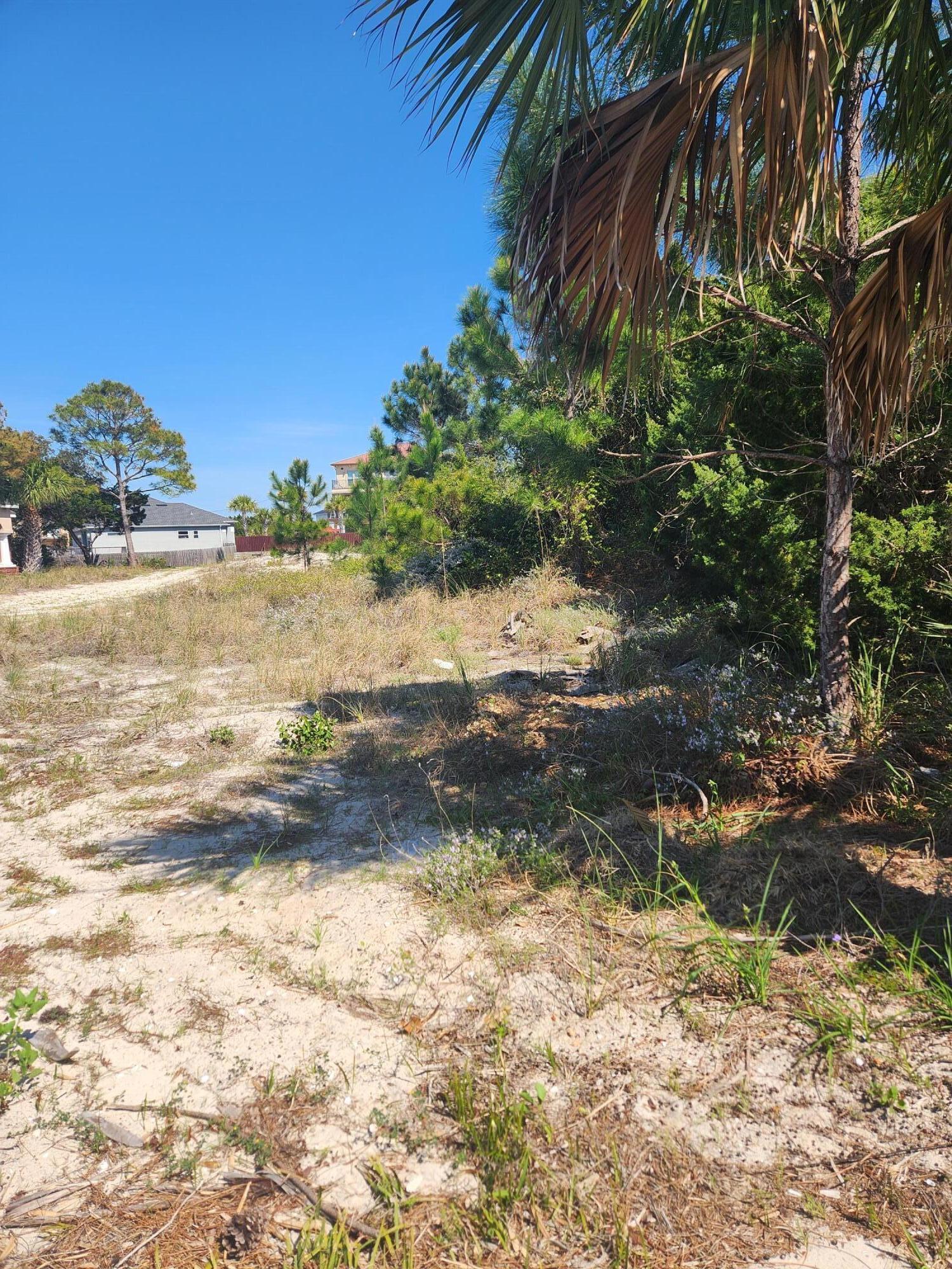 OKALOOSA ISLAND - Land