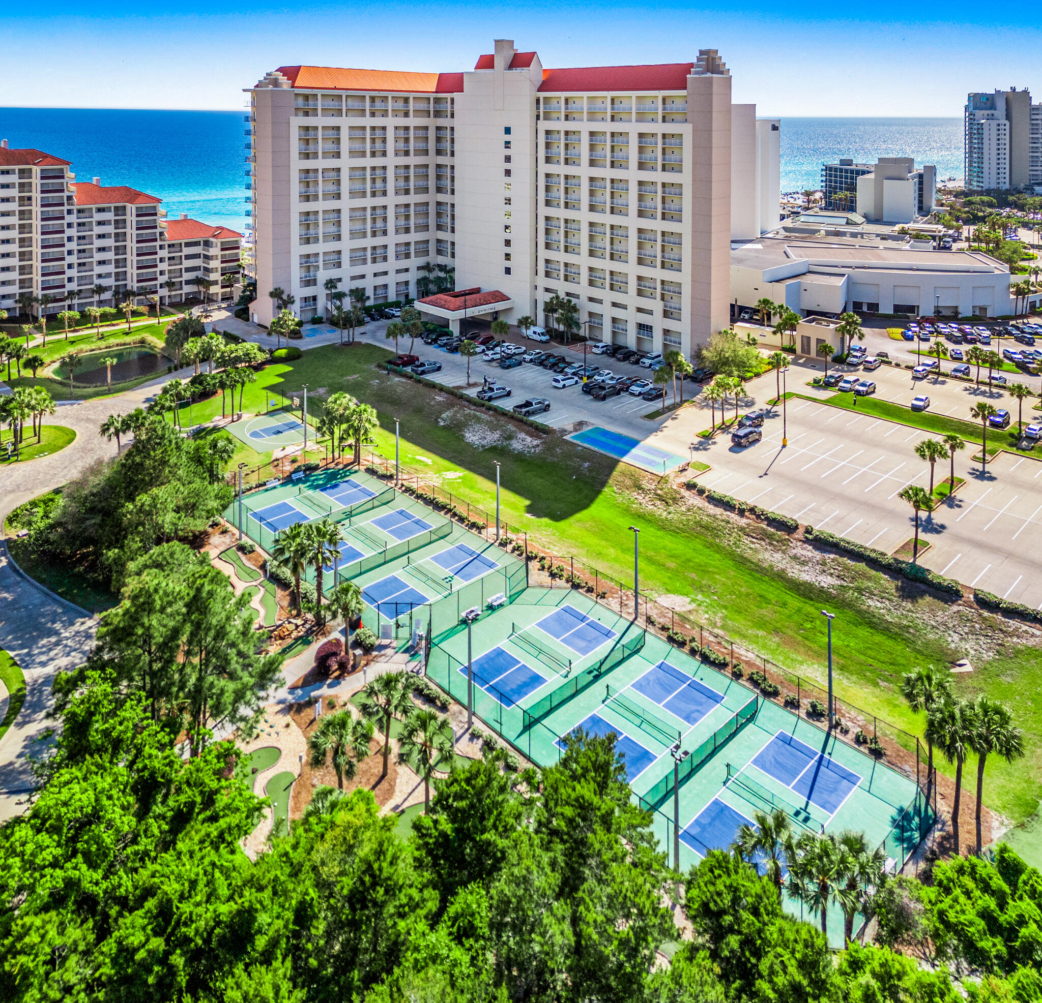 TIDES AT TOPS'L - Residential
