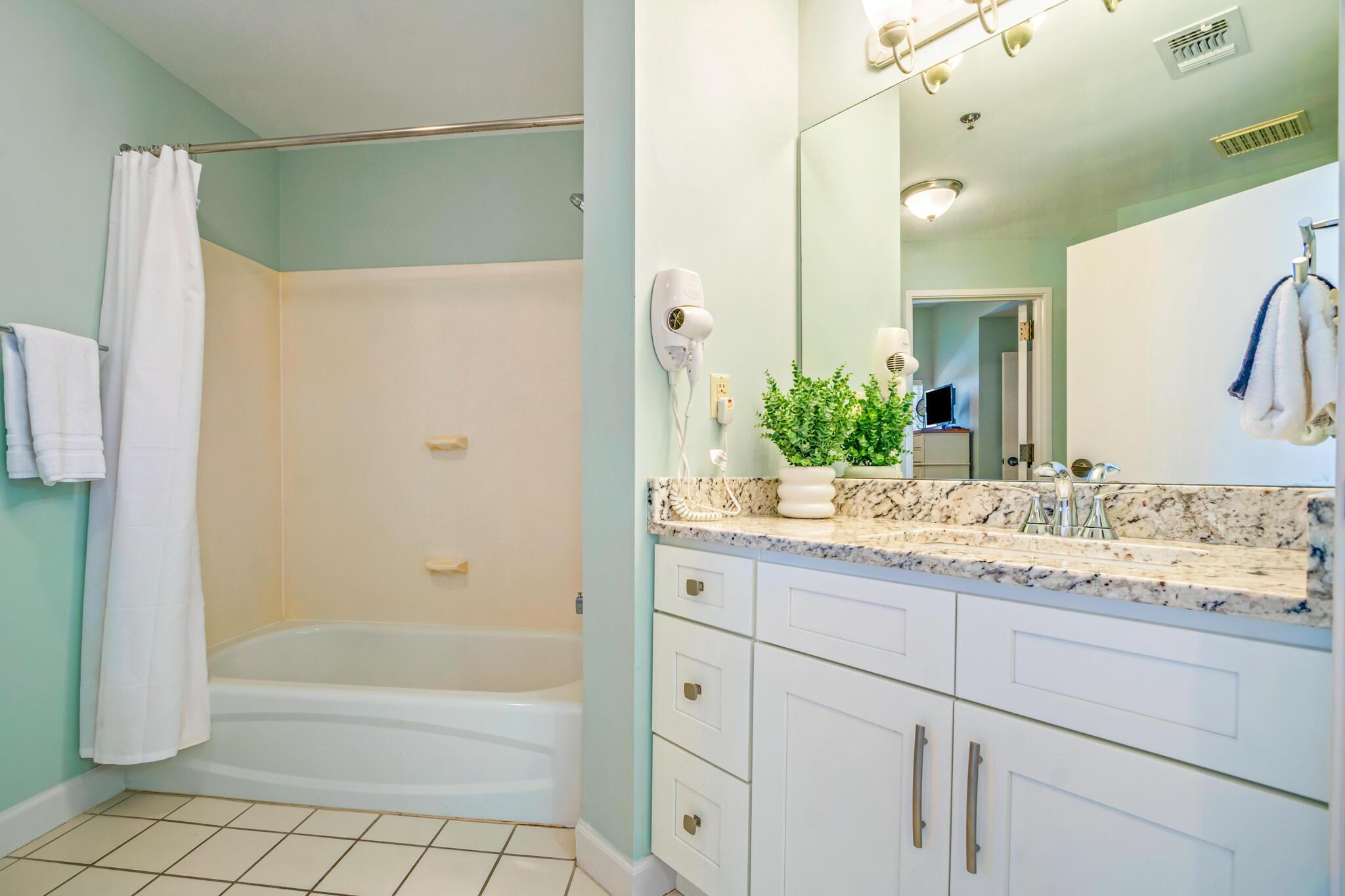 TIDES AT TOPS'L - Residential